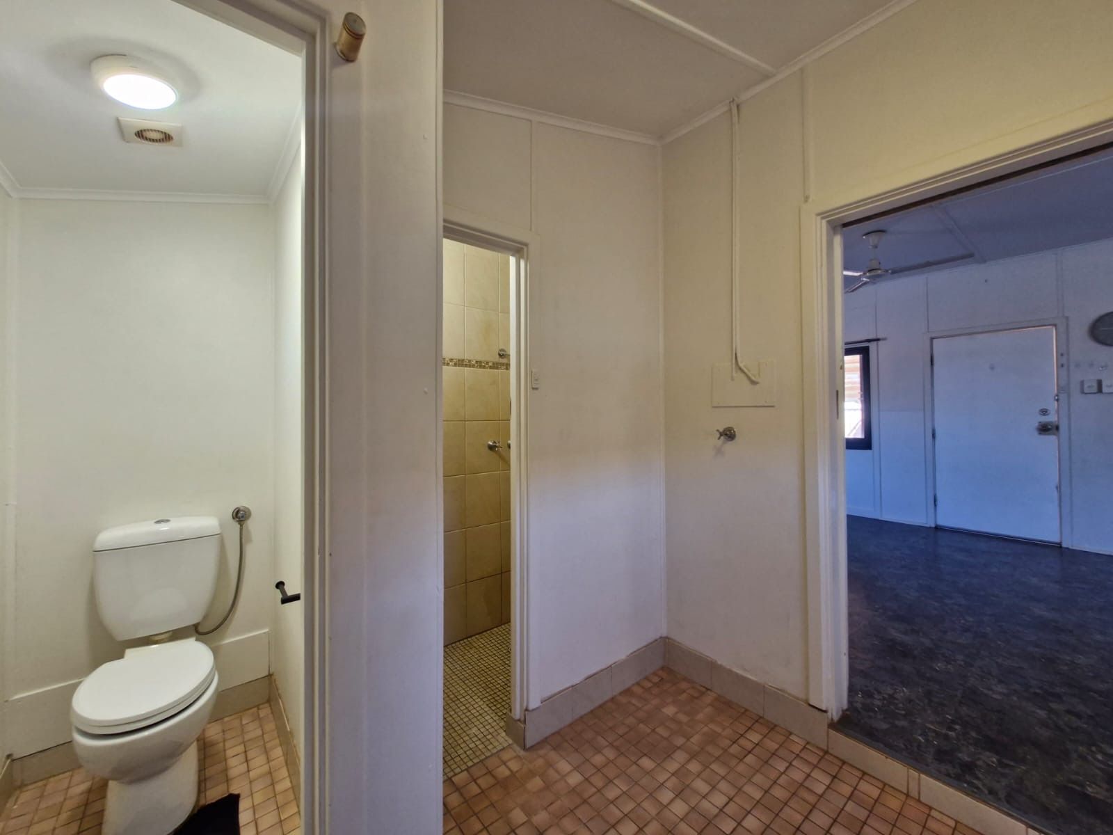 48 Roberts Street — photo 27 of 30