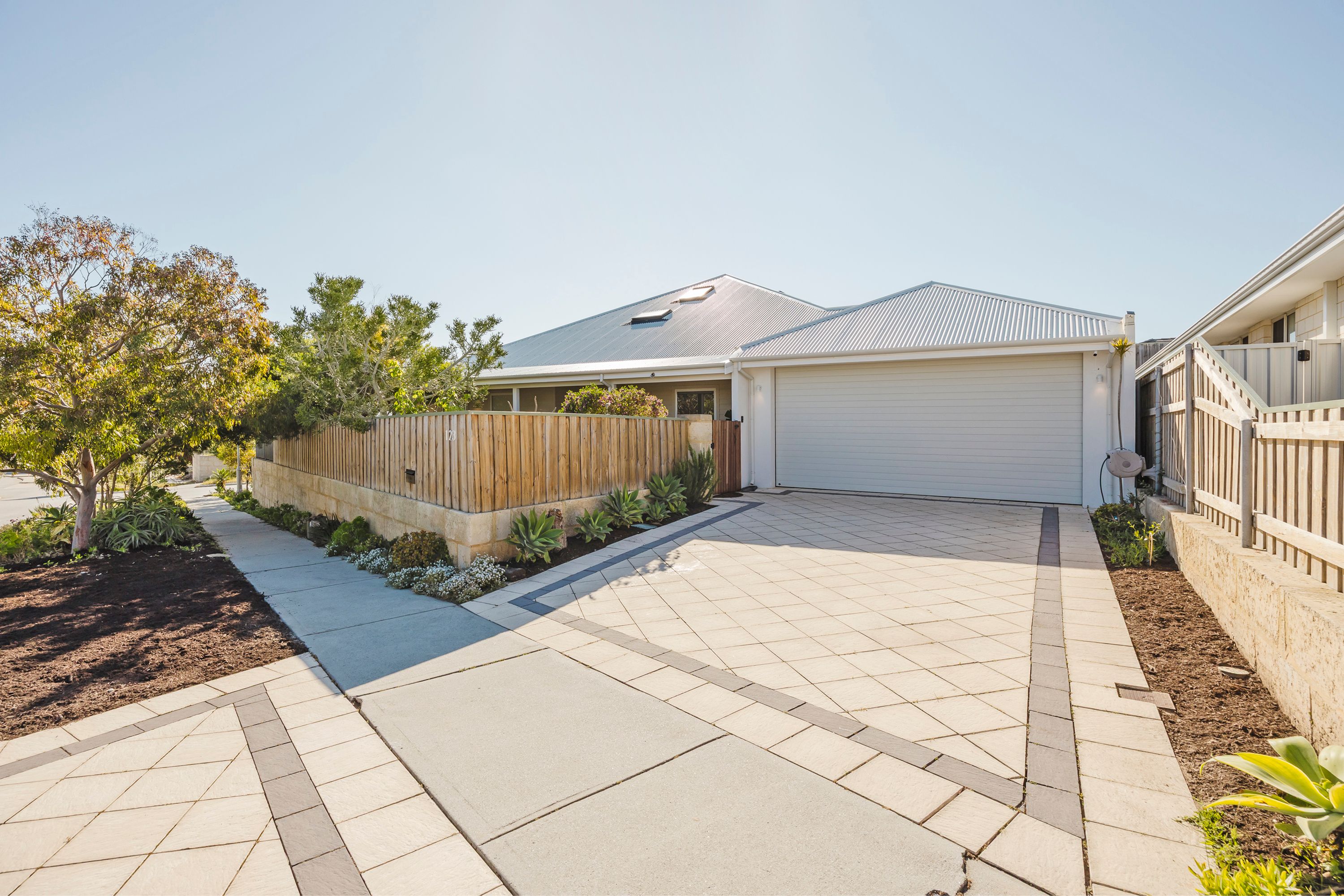 123 Lindsay Beach Boulevard — photo 5 of 30