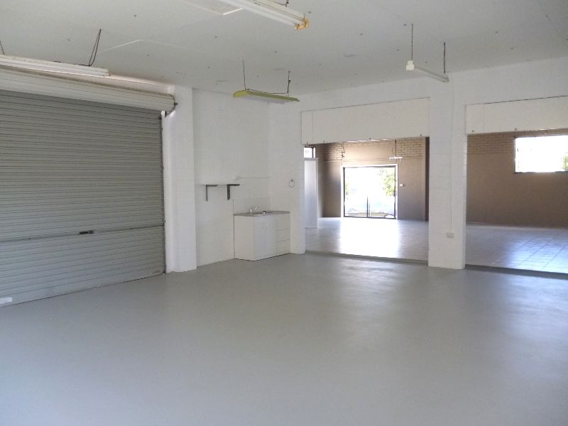 2/21 Daniel Street, Caloundra West, QLD 4551