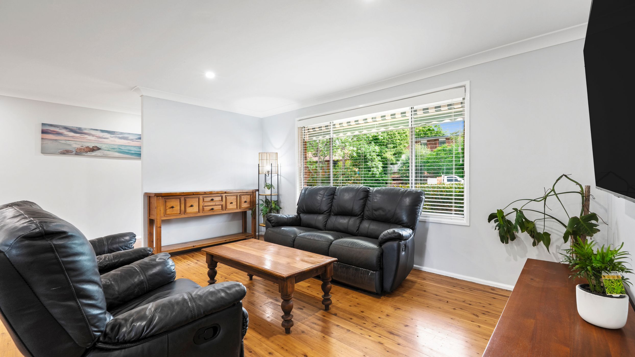 7 Duffy Avenue — photo 8 of 15