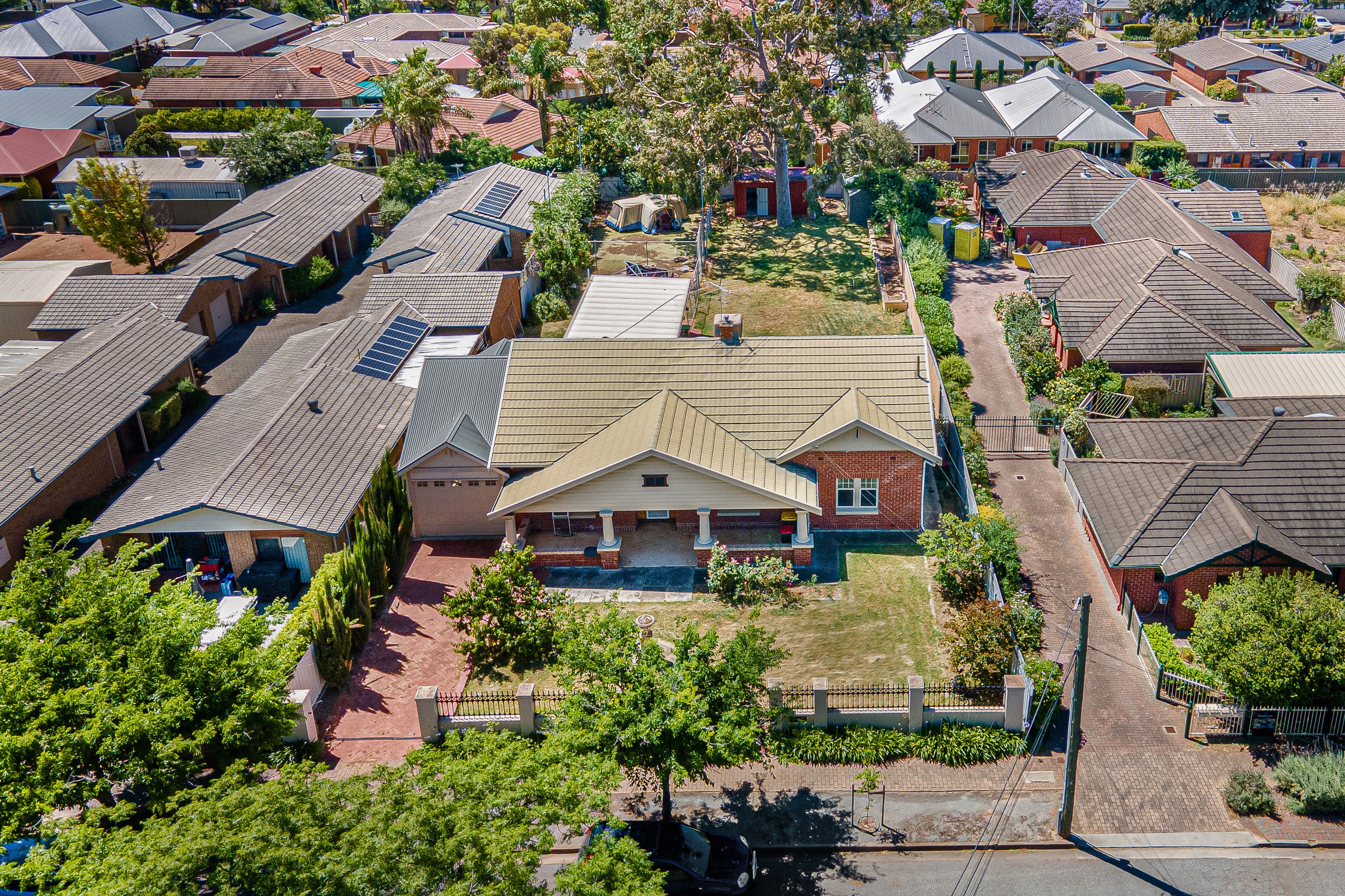 4 Collingrove Avenue, Broadview, SA 5083