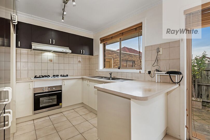 2/10 Dundee Street, Reservoir, VIC 3073