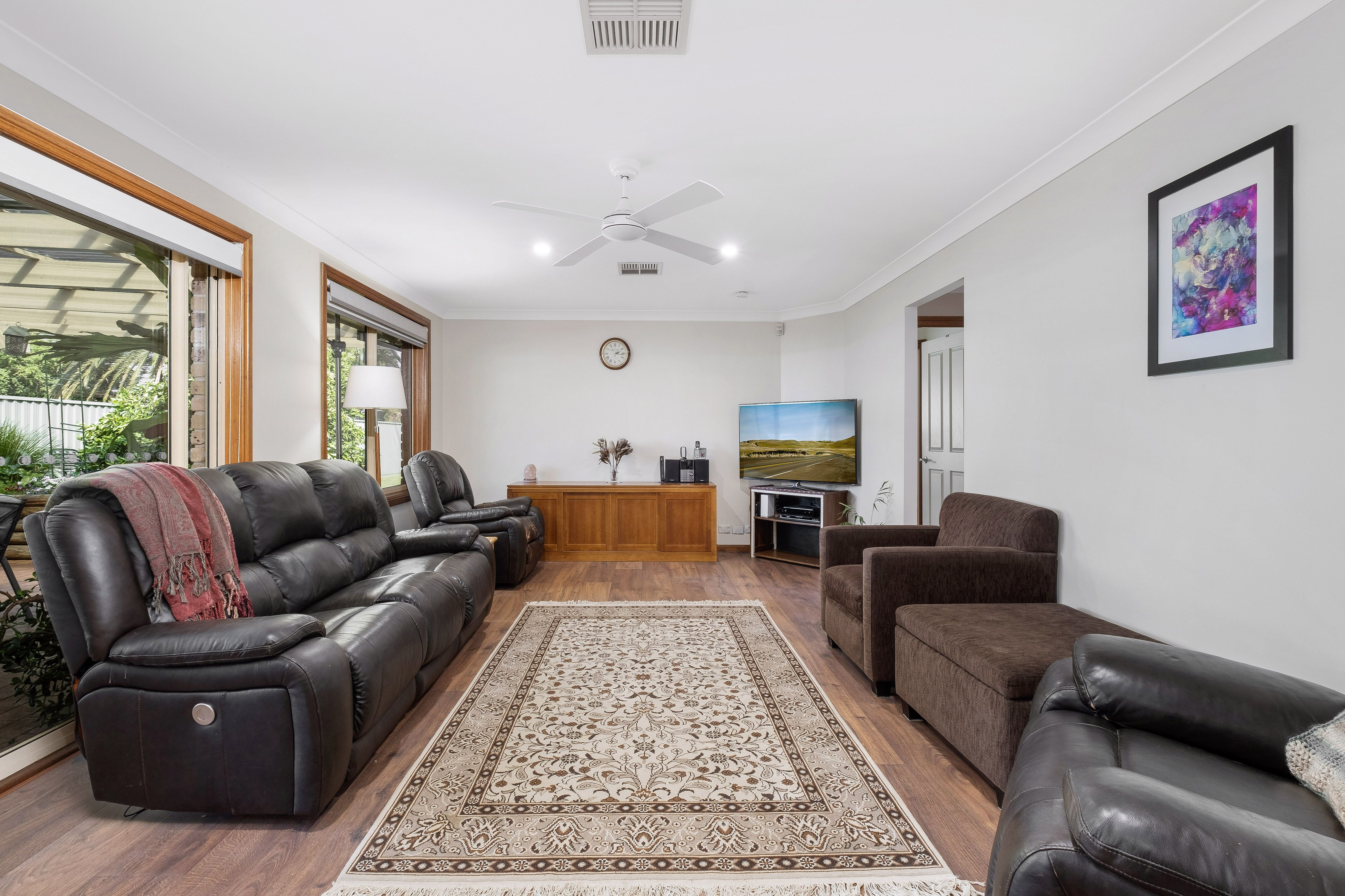 25 Beale Street, Georges Hall, NSW 2198