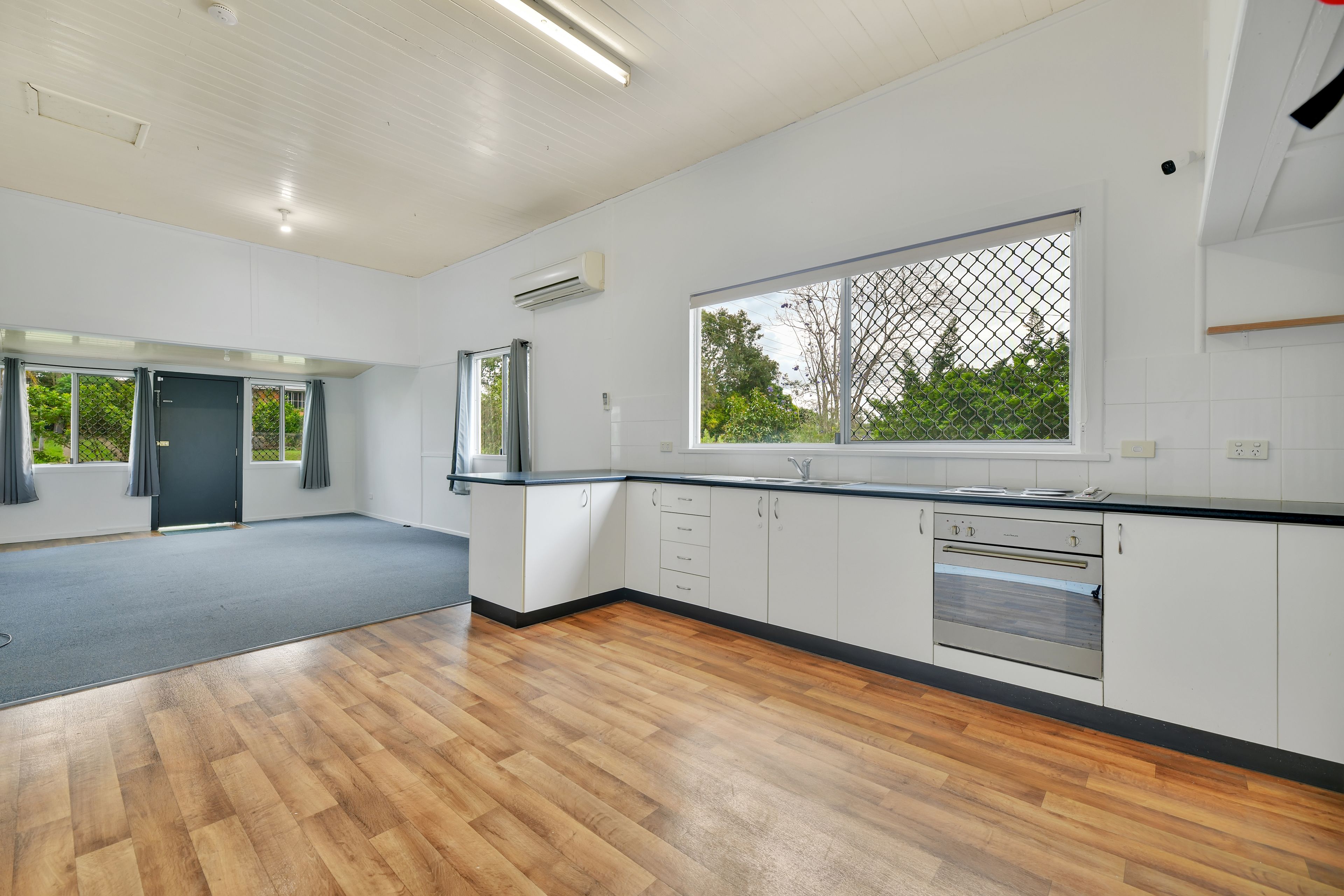 12 Phillip Street, Aratula, QLD 4309