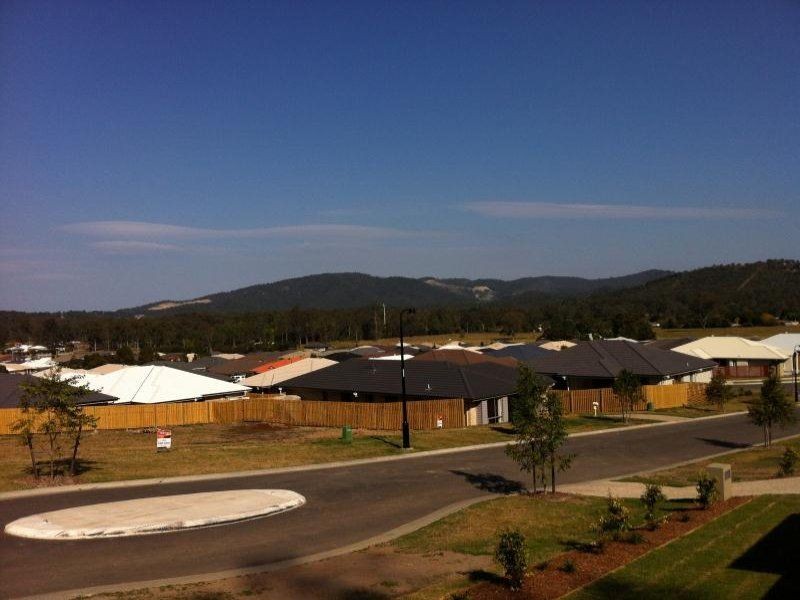 39 Summit Parade, Bahrs Scrub, QLD 4207
