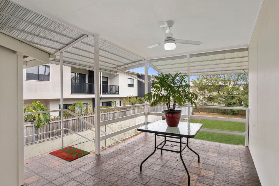 93 Junction Road — photo 14 of 20
