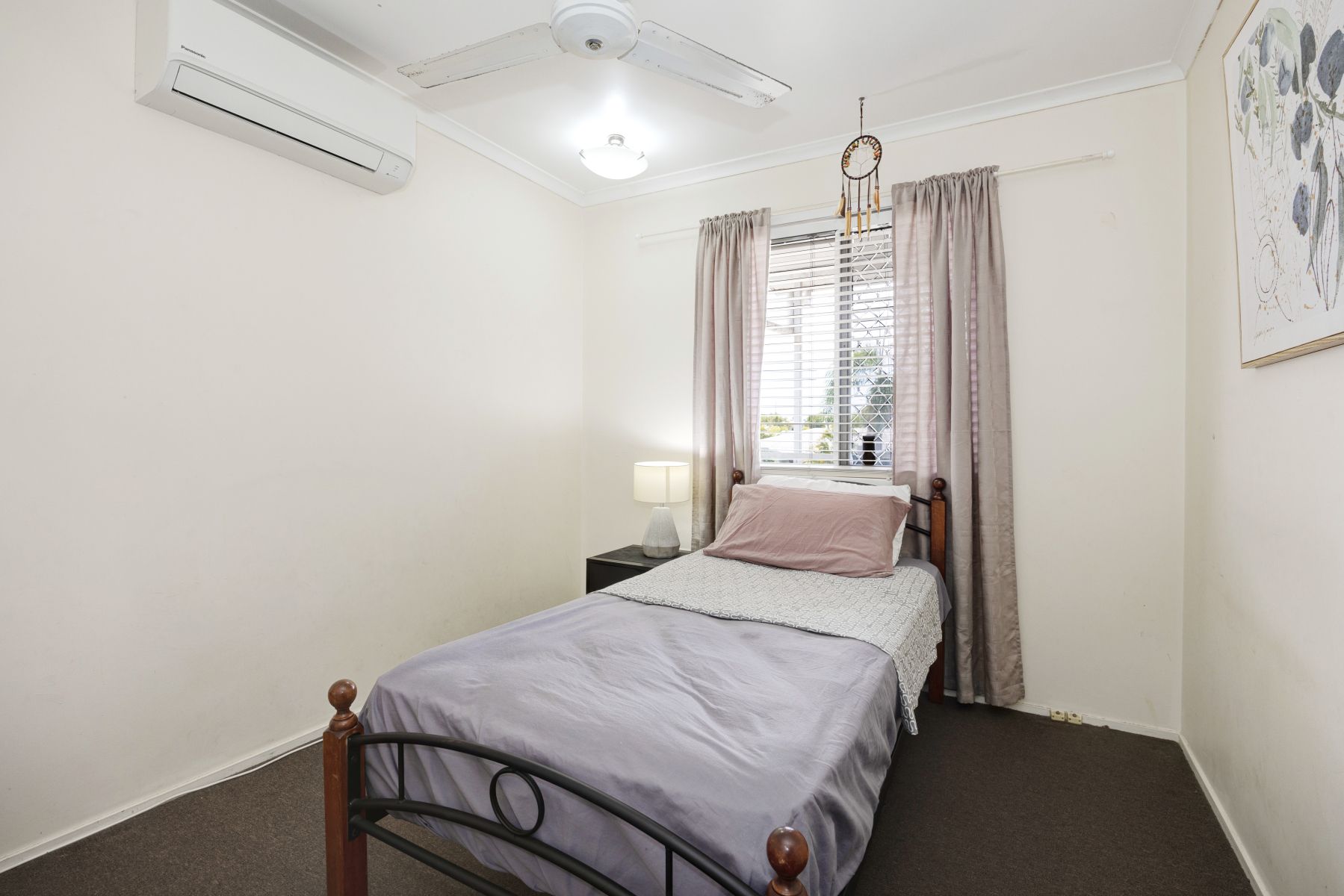 6 Corella Crescent — photo 6 of 12