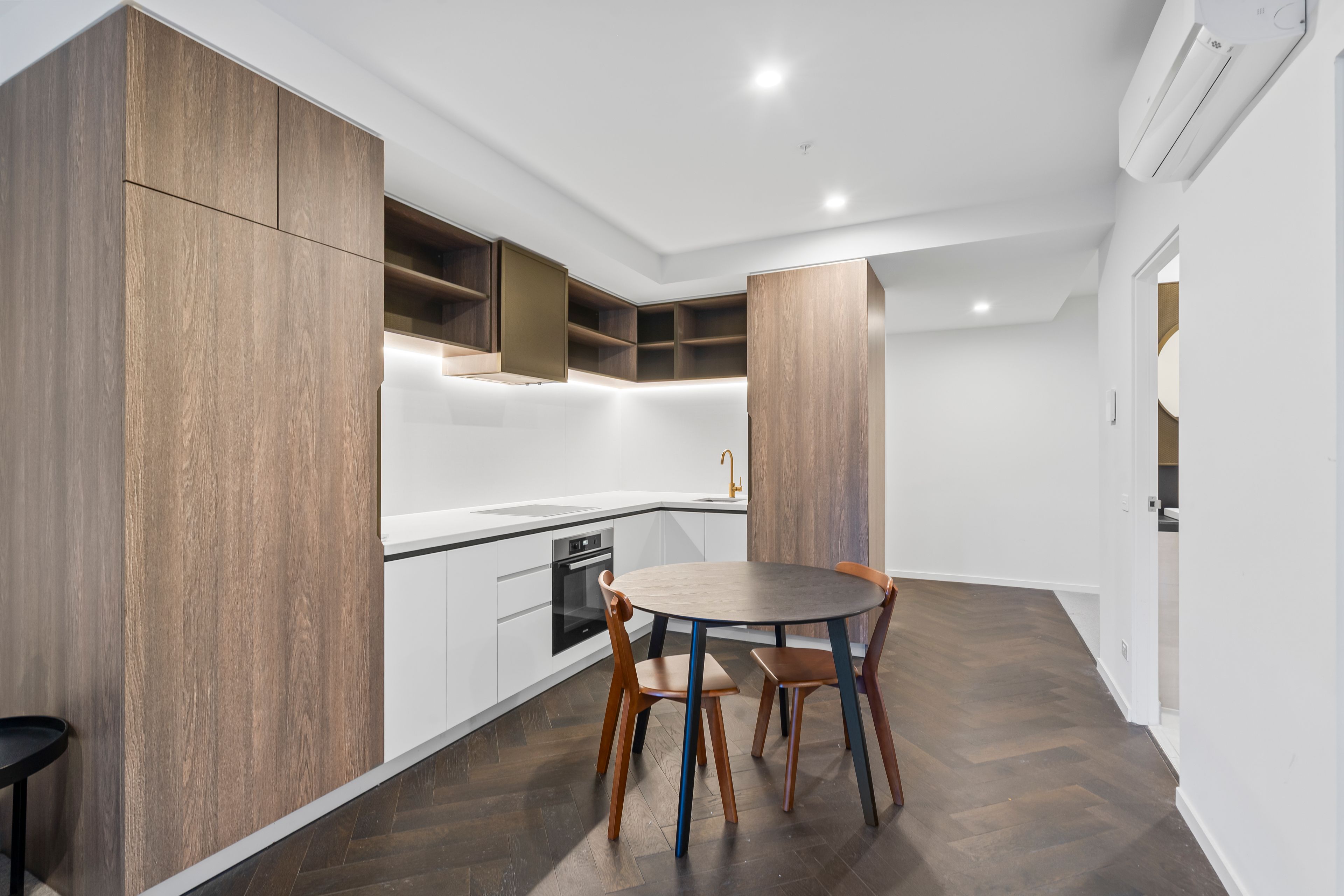 409/119 A'Beckett Street — photo 5 of 12