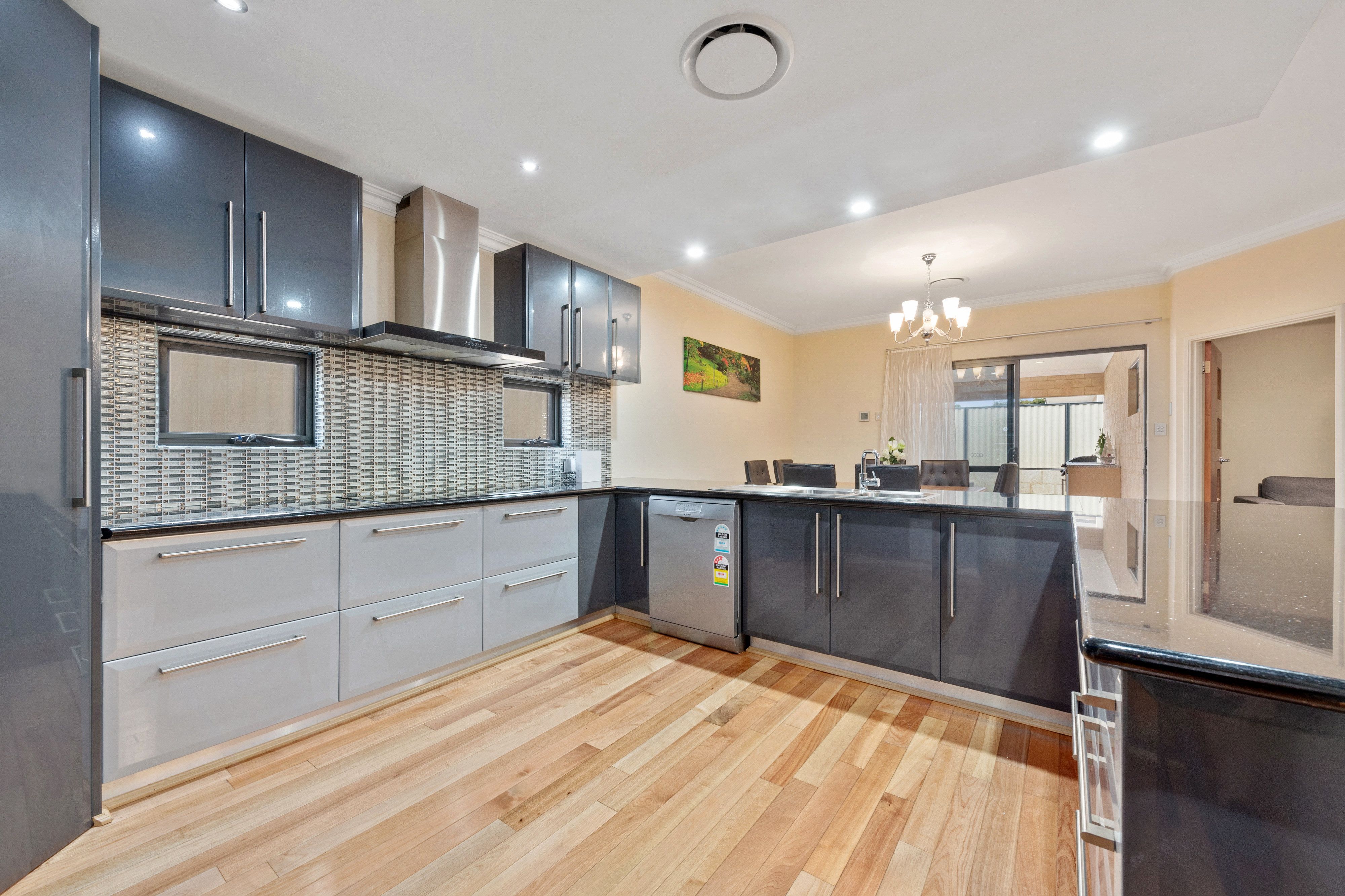 3 Westbury Lane, Madeley, WA 6065