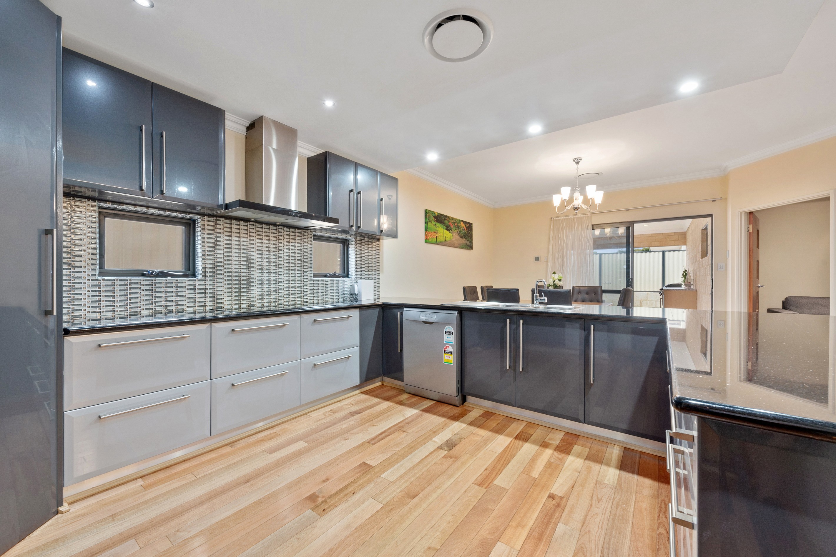 3 Westbury Lane, Madeley, WA 6065