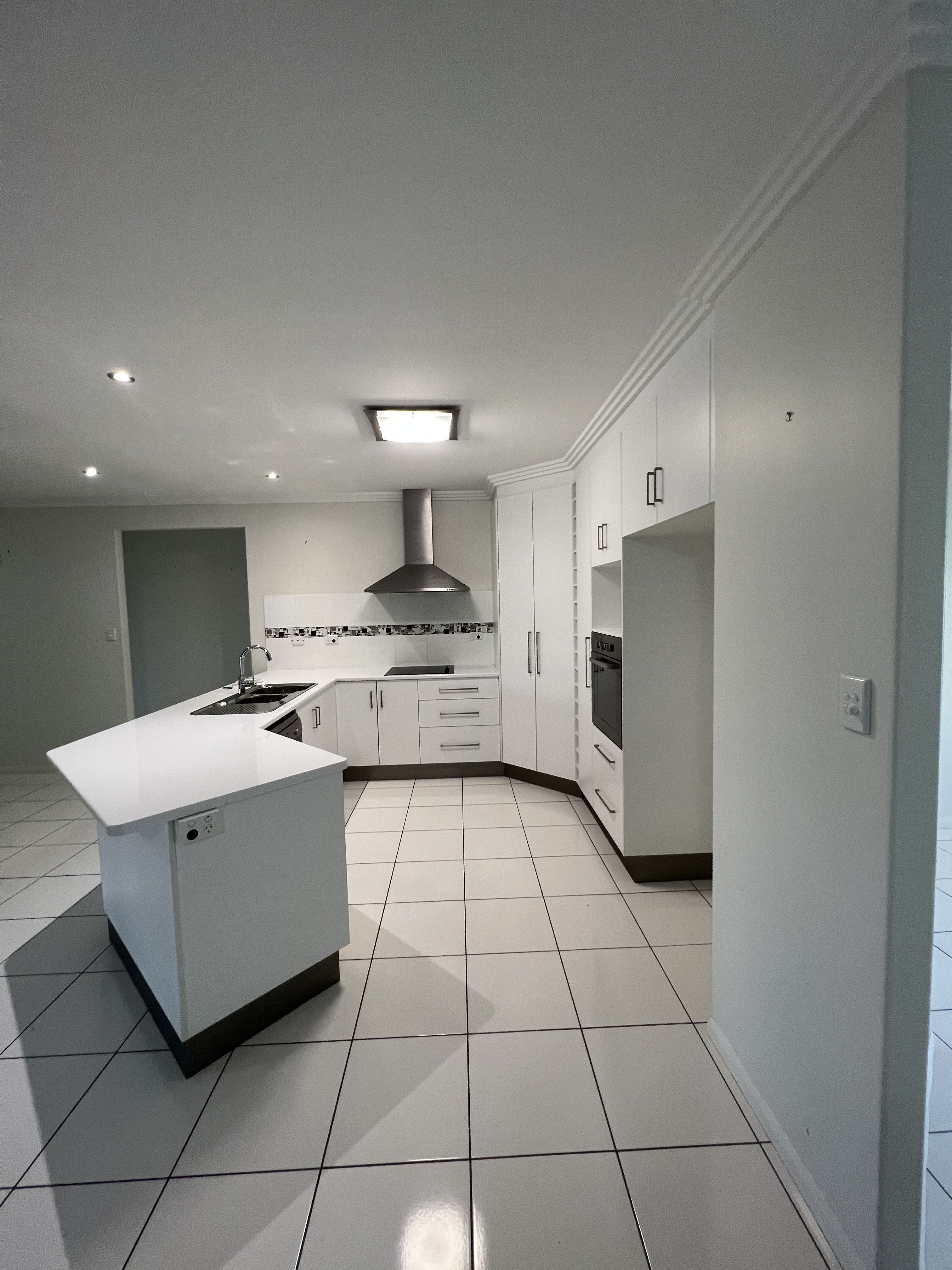 A/17 Morgan Place, Emerald, QLD 4720