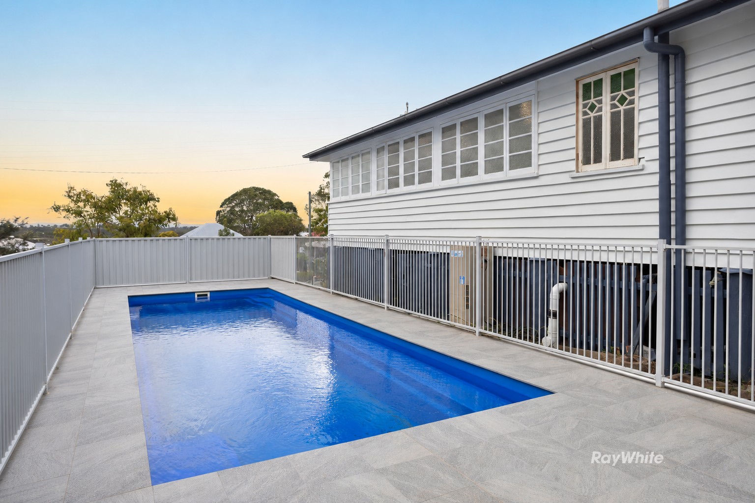 31 PINE MOUNTAIN Road, North Ipswich, QLD 4305