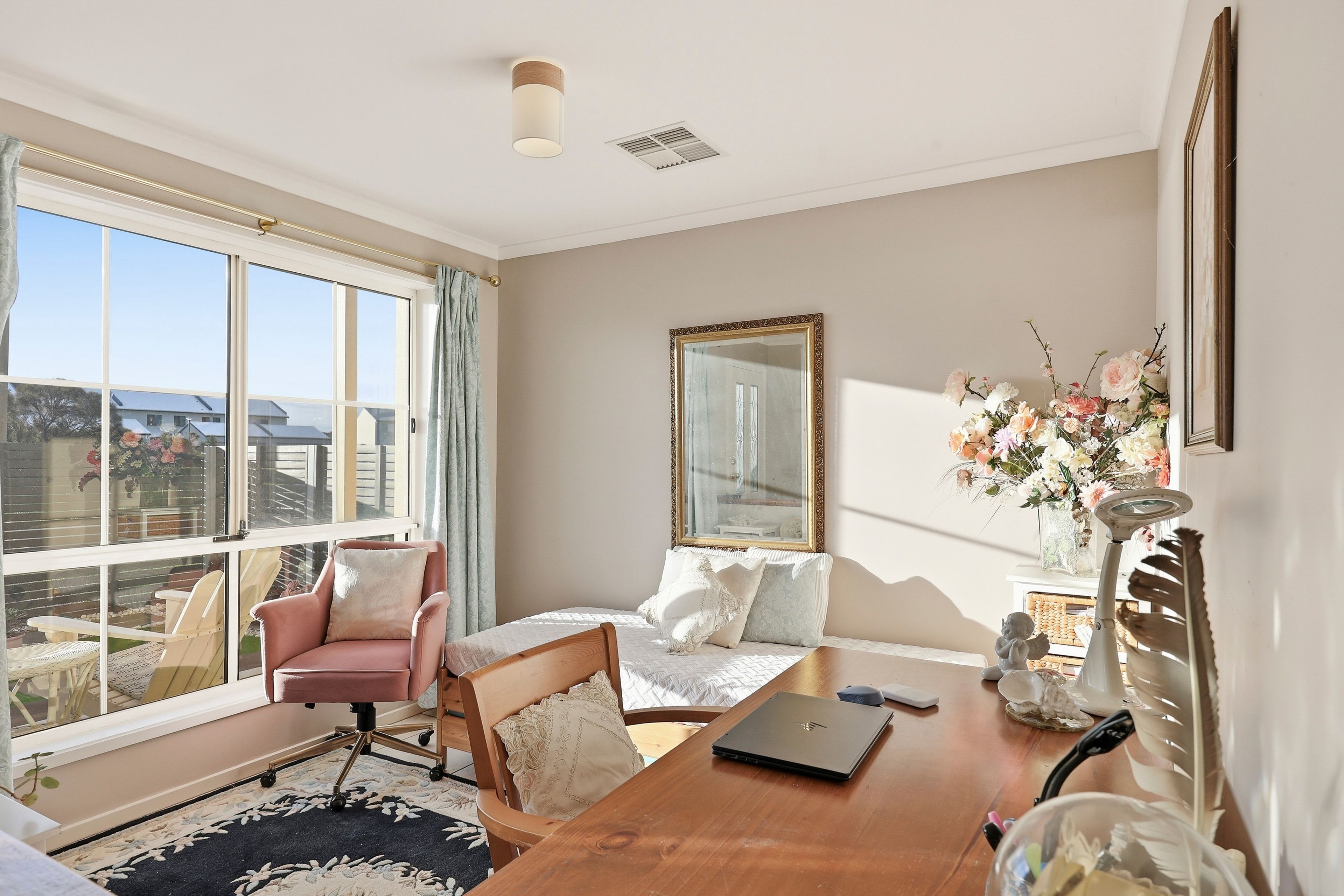 38 Providence Place — photo 10 of 28
