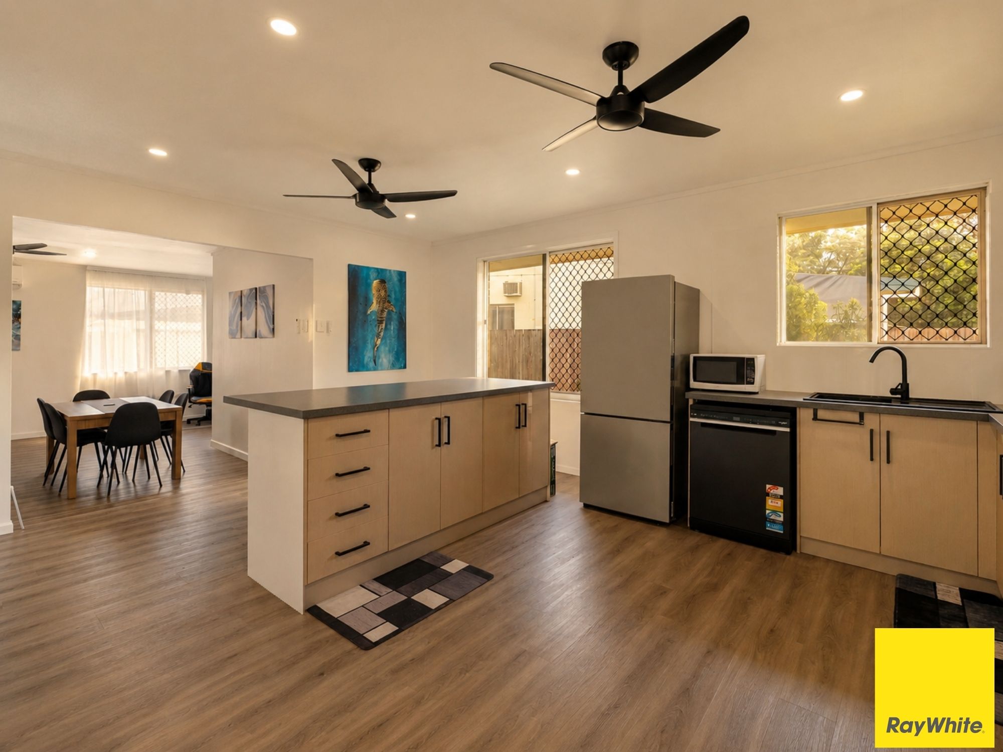 31 Yurongi Street — photo 8 of 26