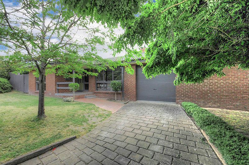 9 Chamouni Court, Frankston, VIC 3199