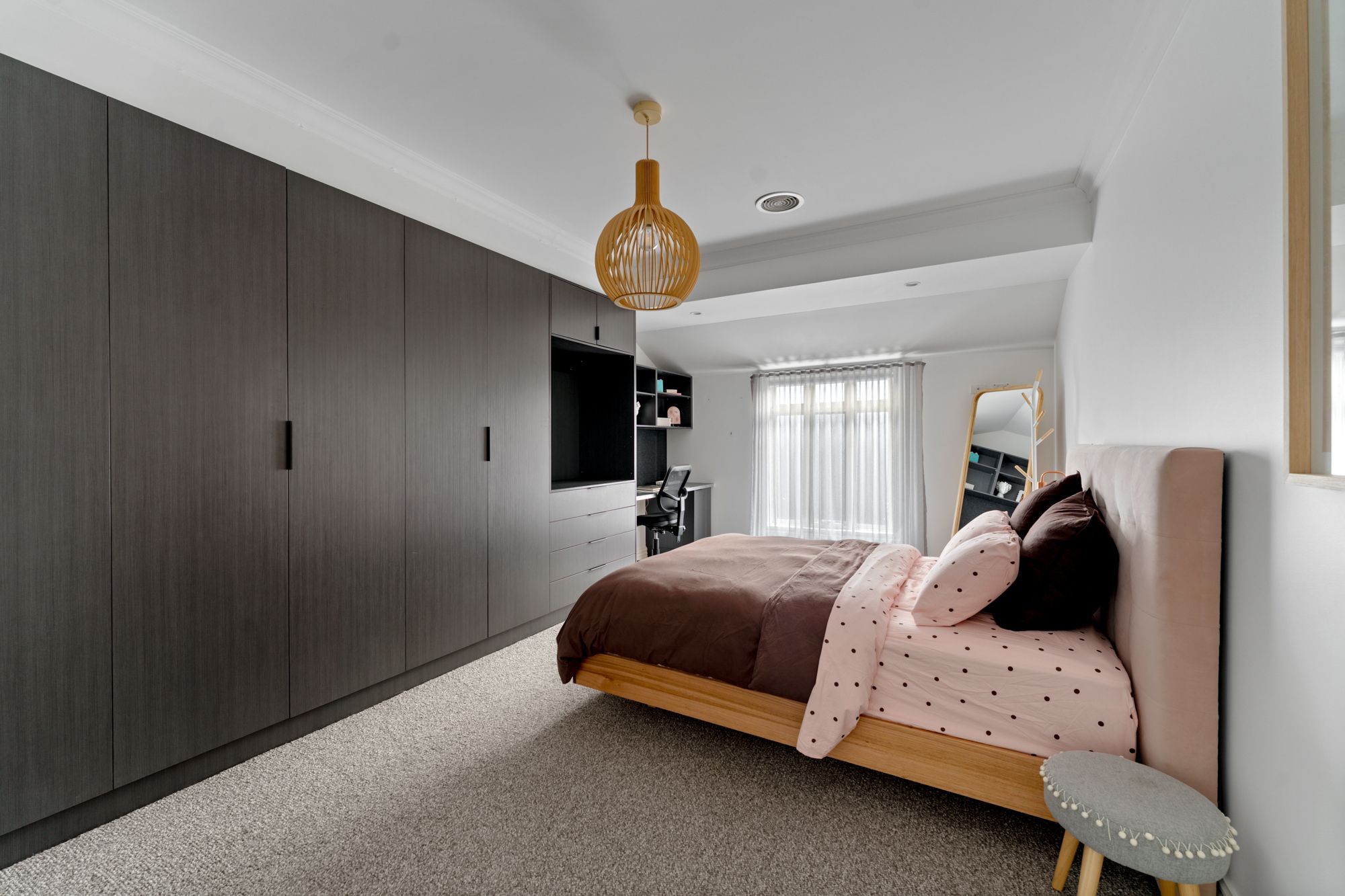 135 Johnston Street — photo 16 of 30