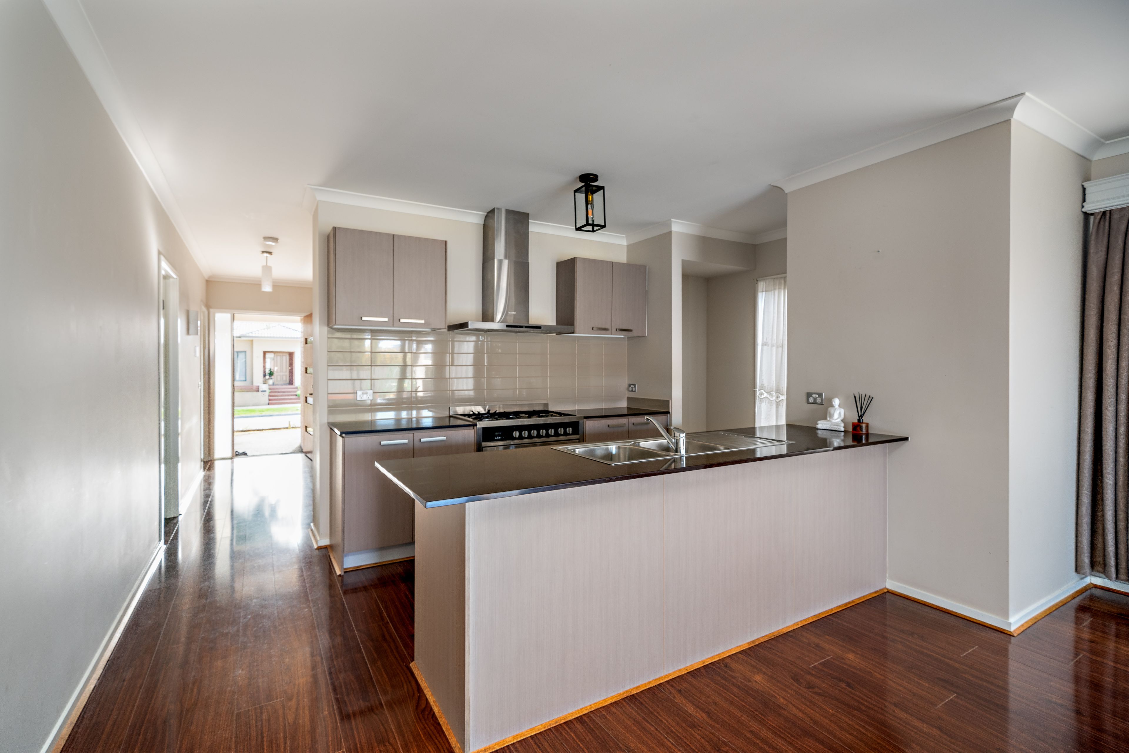 35 Hackney Circuit, Clyde North, VIC 3978