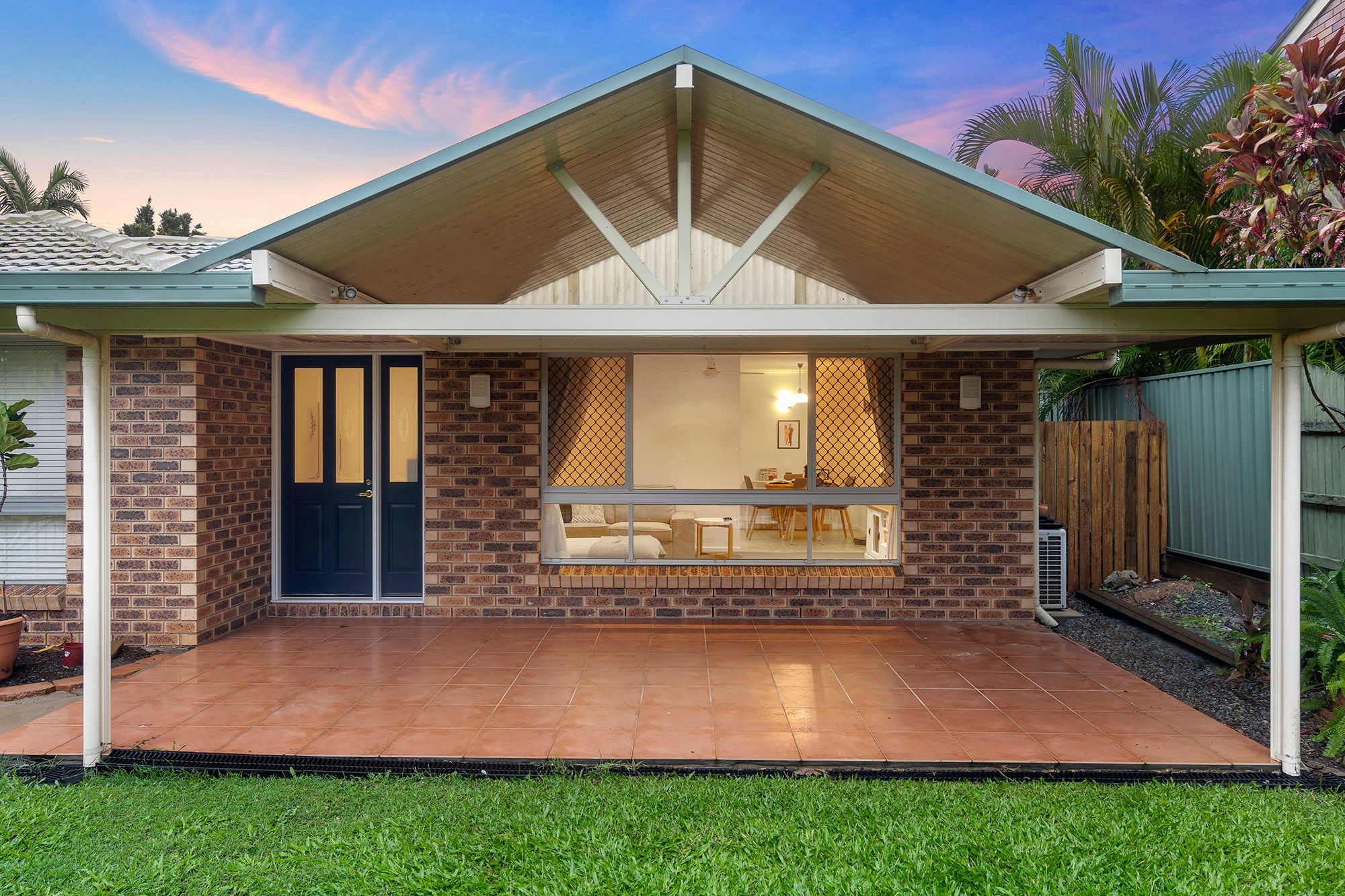 11 Dornock Drive, Boronia Heights, QLD 4124