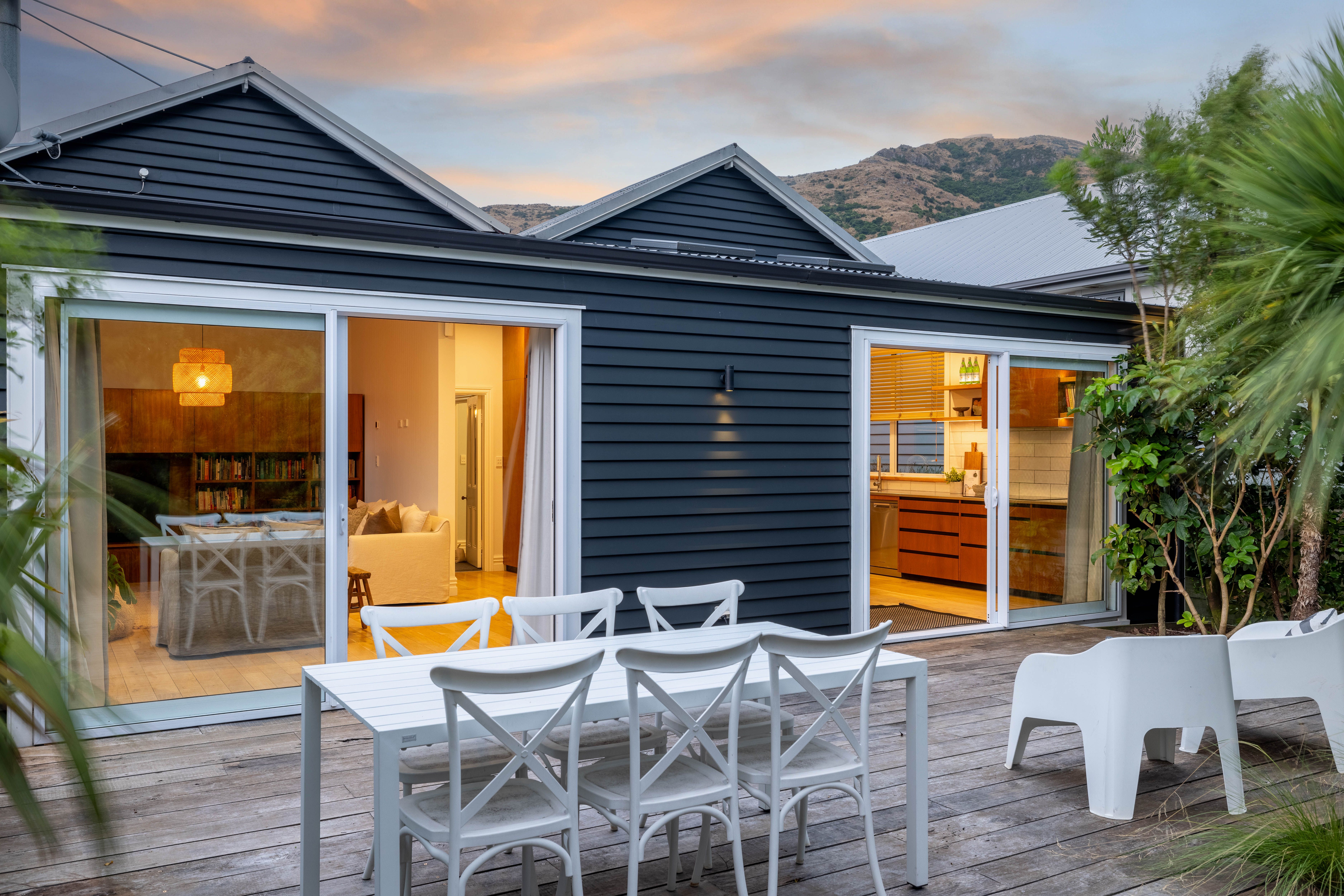 60 Oxford Street, Lyttelton, Christchurch City
