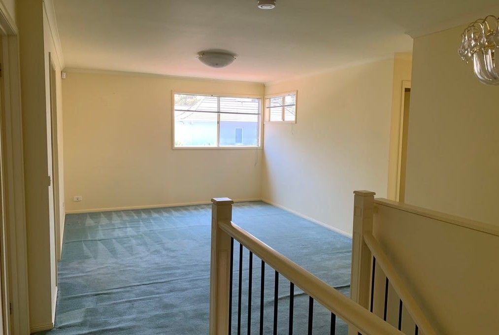 7 Holmes Way — photo 5 of 8