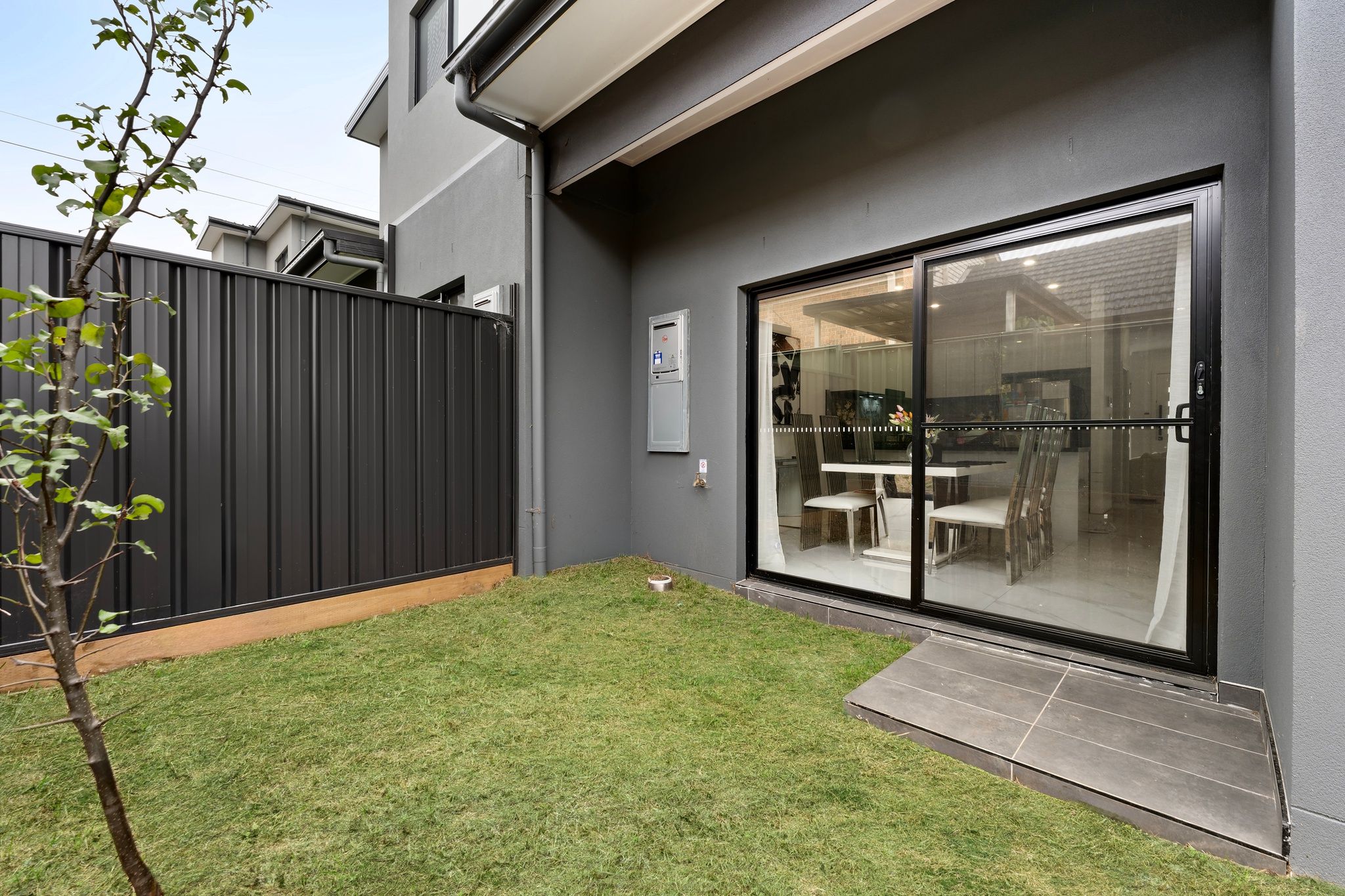 8/104 Glossop Street — photo 14 of 20