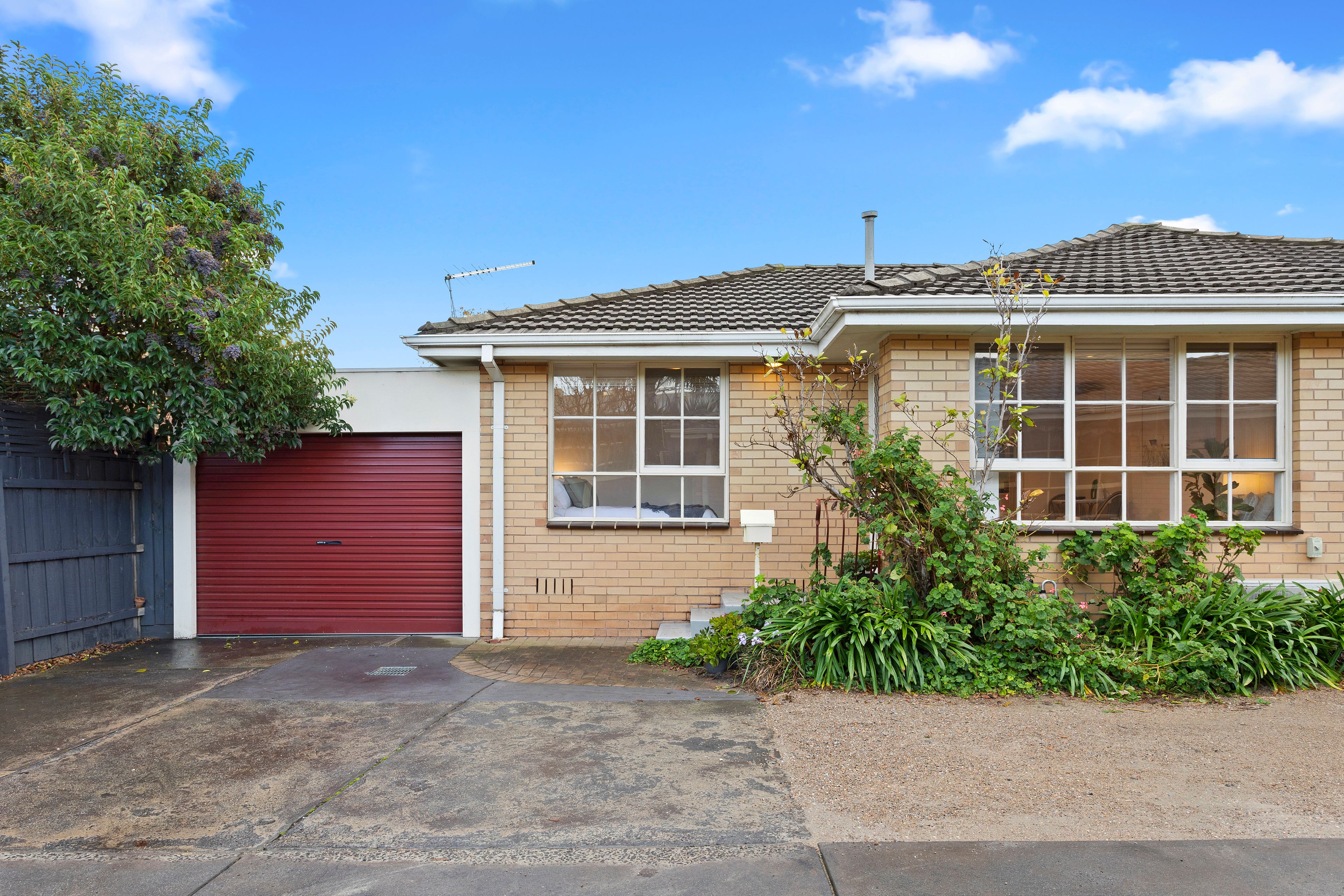 11/150 Como Parade West, Parkdale, VIC 3195