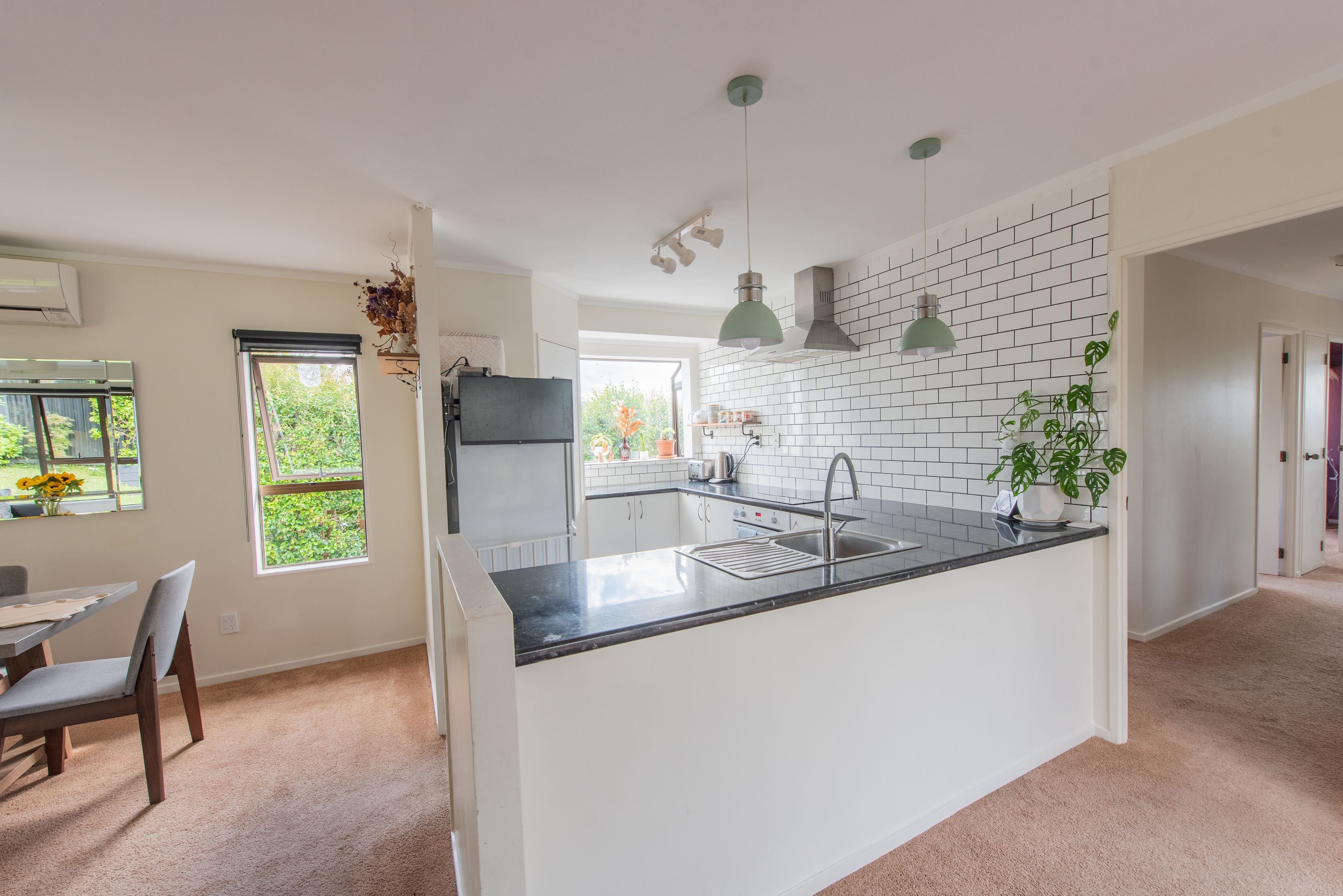 1/11 Wally Nola Place, Henderson, Waitakere City