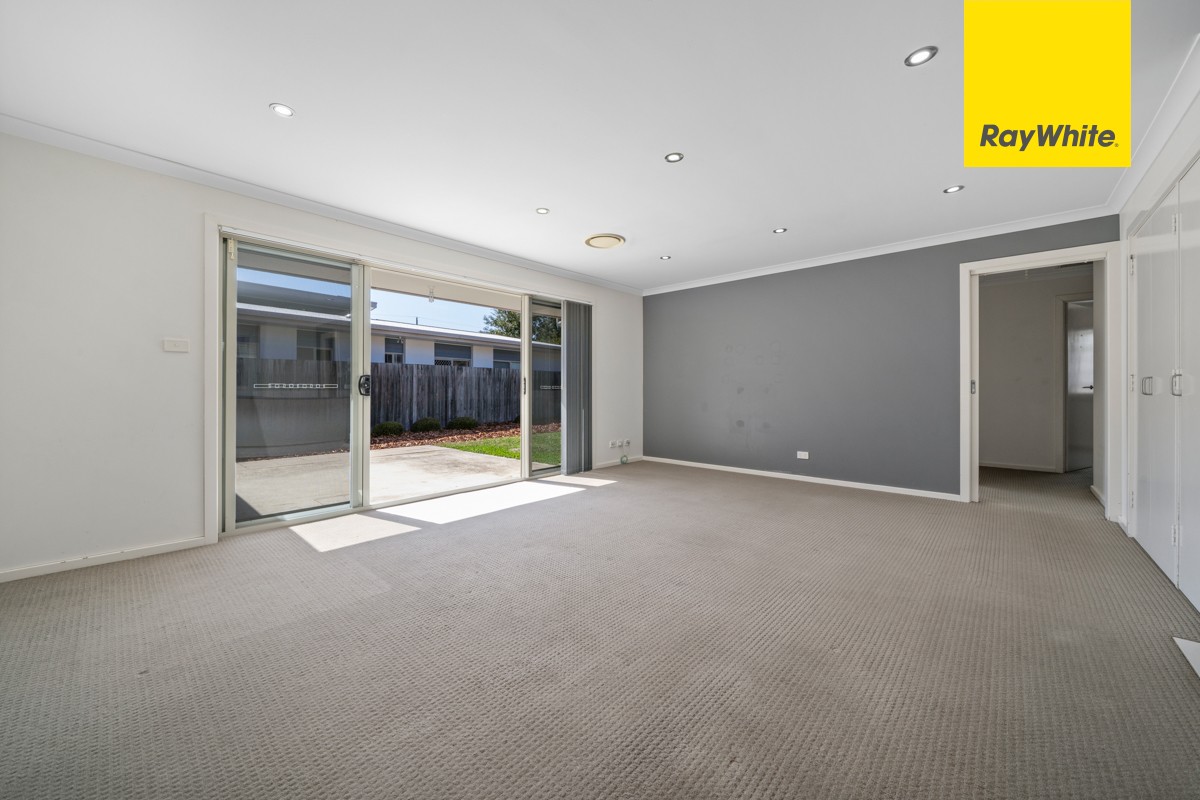 26 Medhurst Crescent, Crace, ACT 2911
