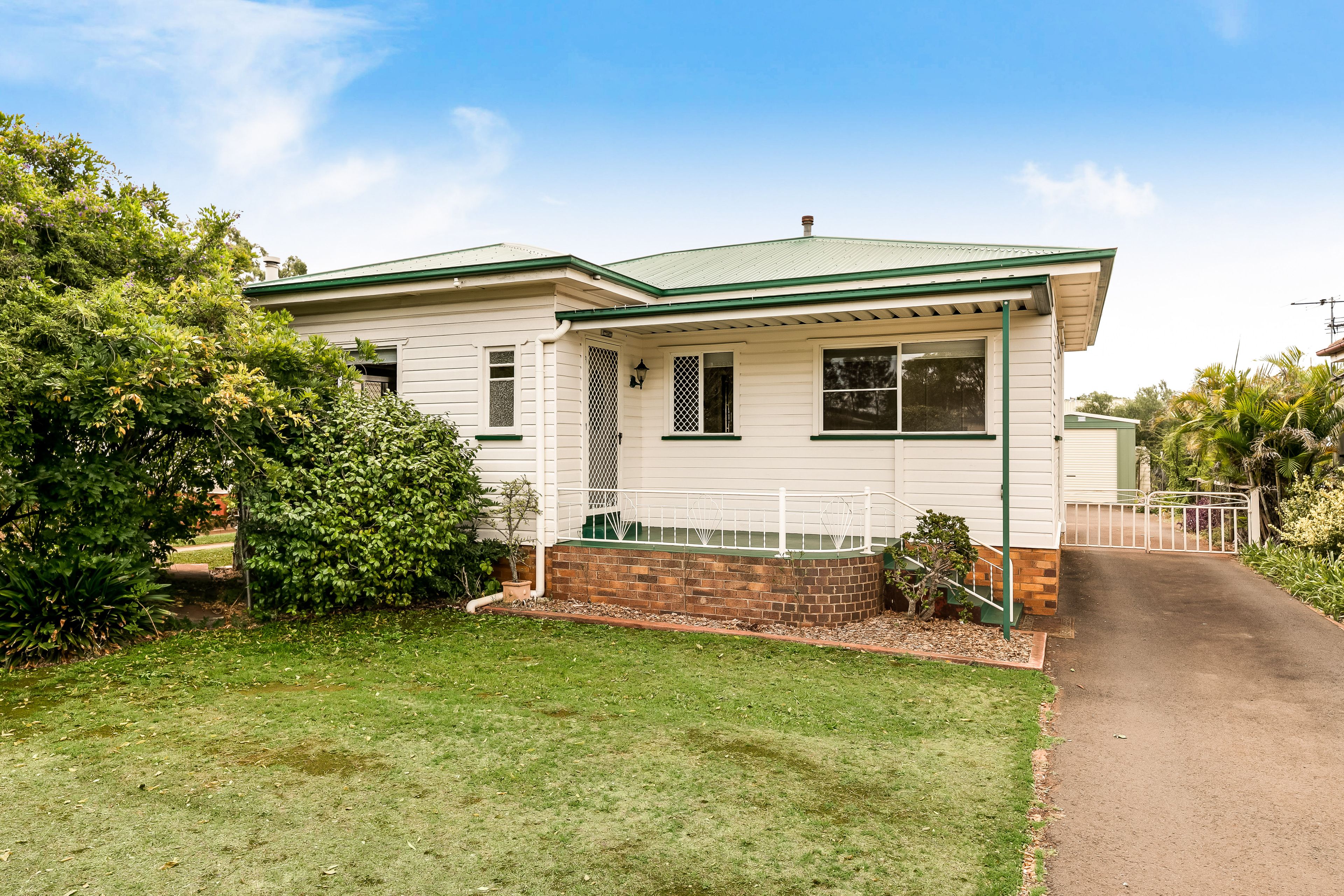 35 Buckland Street, Harristown, QLD 4350