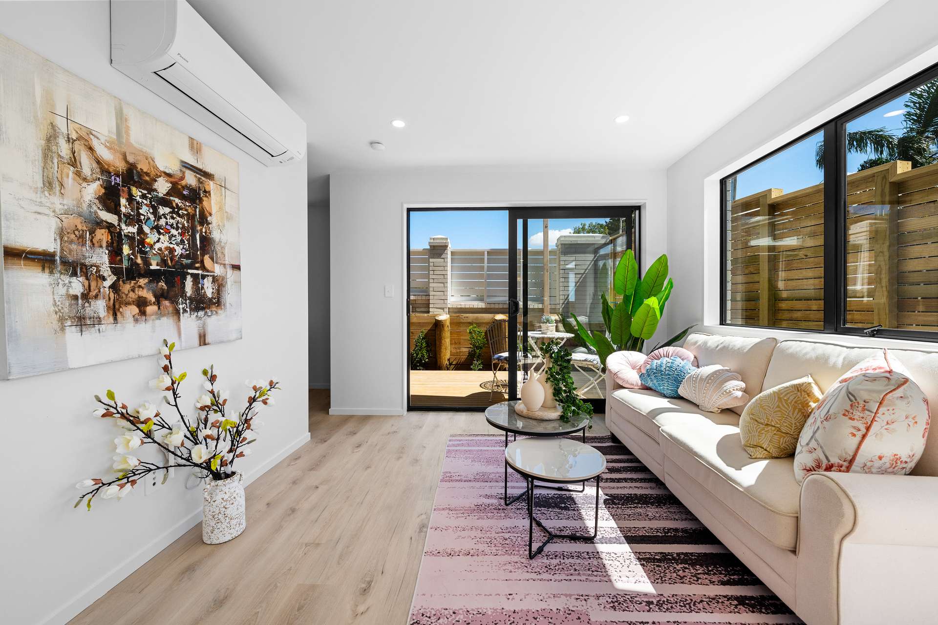 14 Mataura Place photo 3