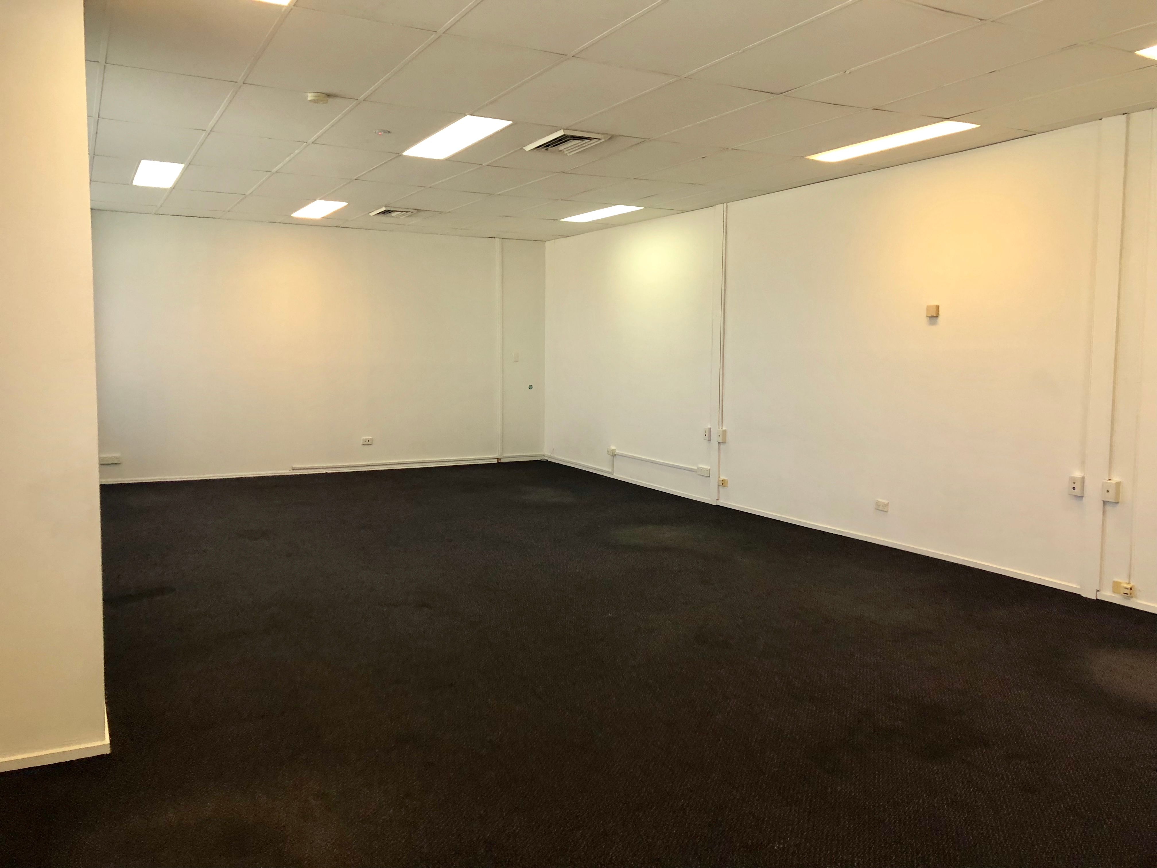 Suite 4/126 Scarborough Street, Southport, QLD 4215
