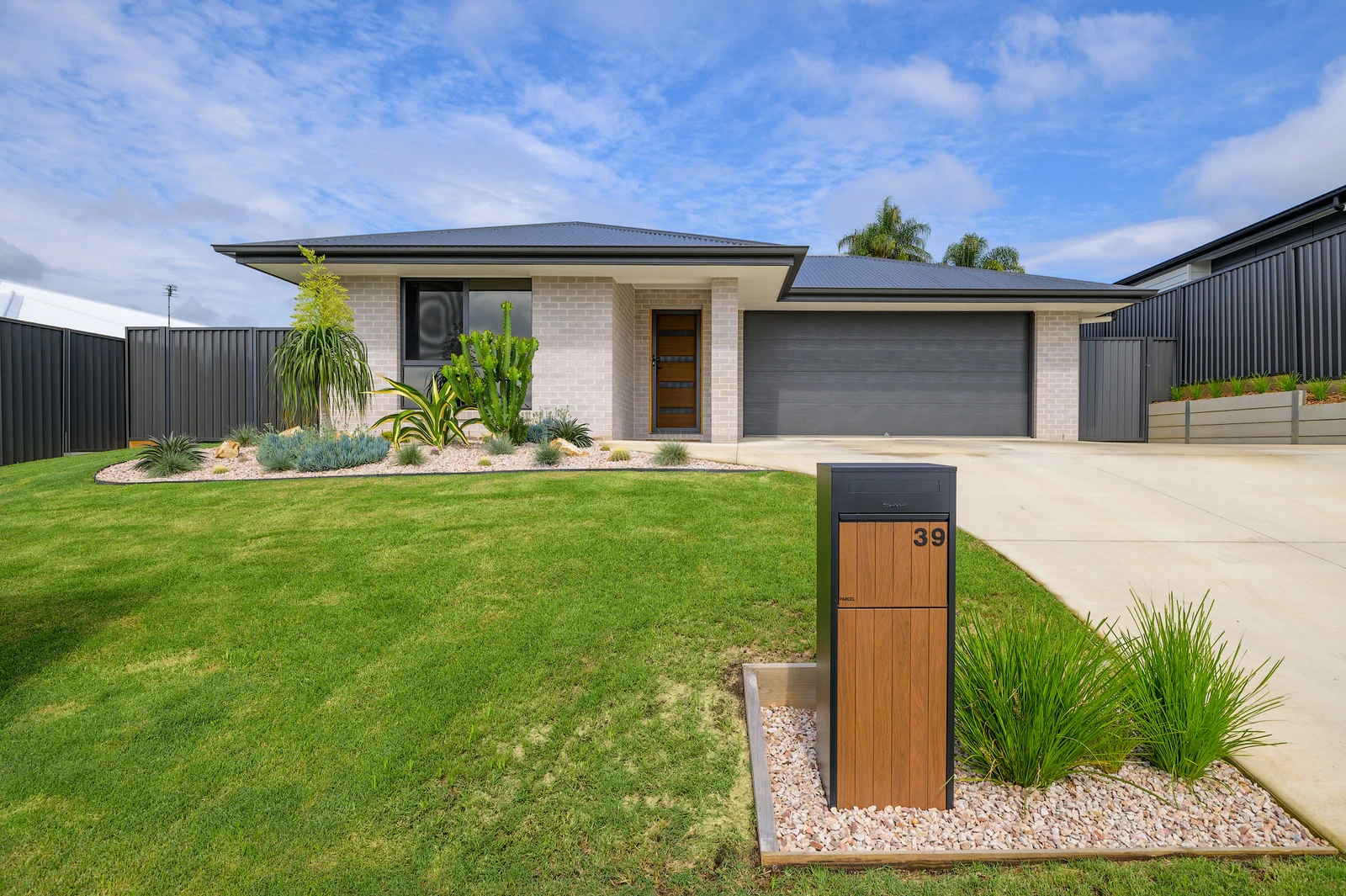 39 Brickfields Crescent, Southside, QLD 4570