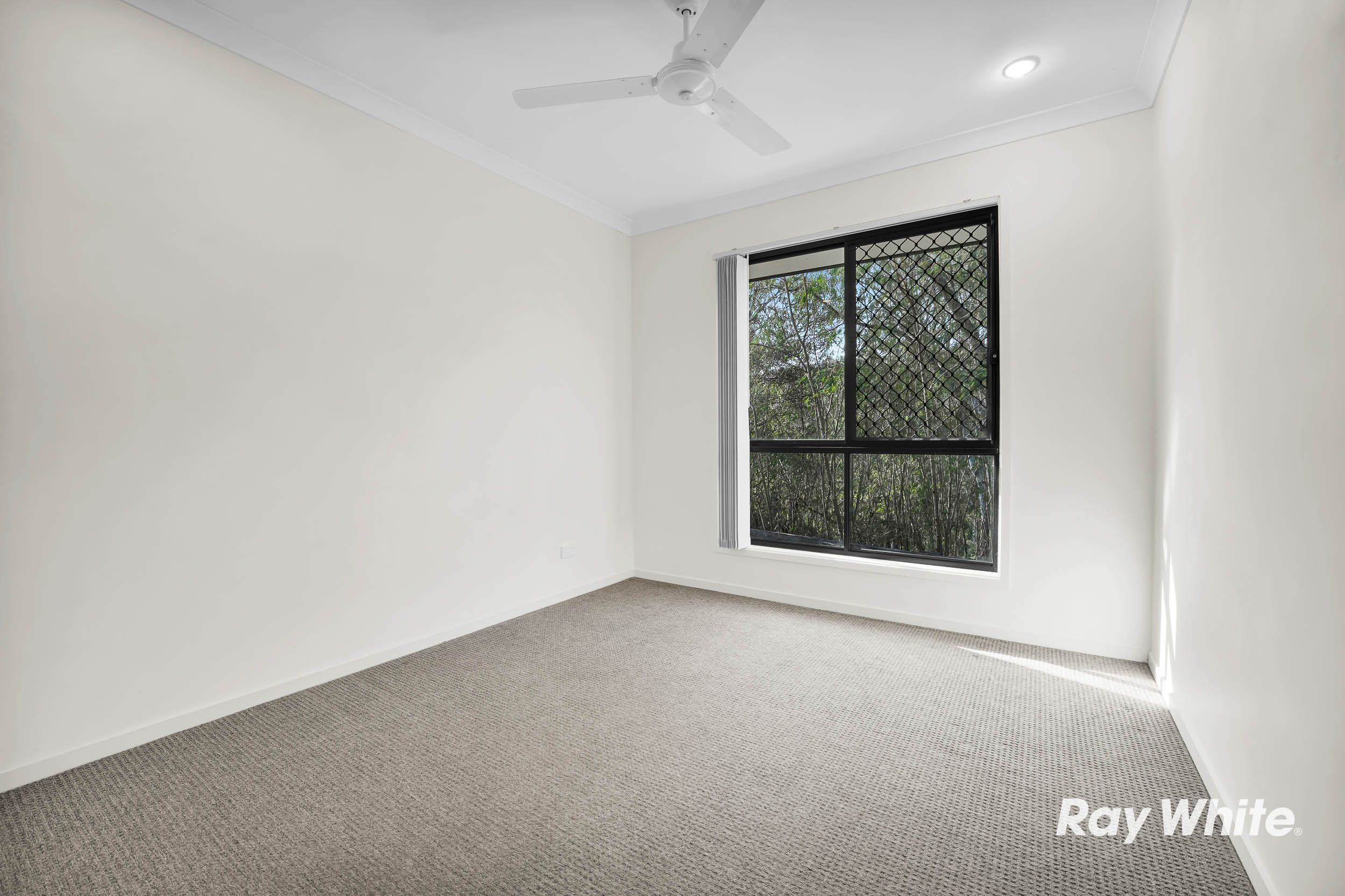 21 Horizon Drive — photo 9 of 13