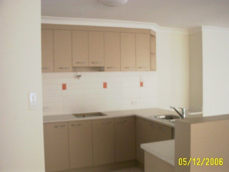 11 Dundee Crescent, Wakerley, QLD 4154