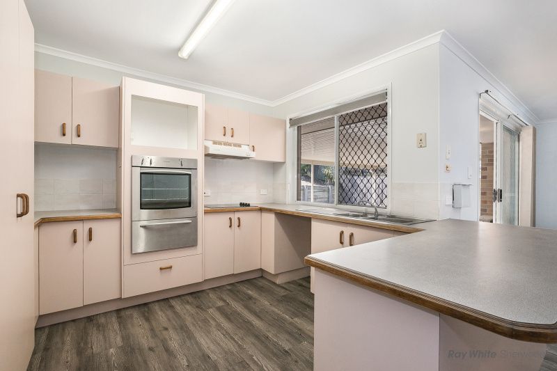 32 Whitlam Drive, Collingwood Park, QLD 4301