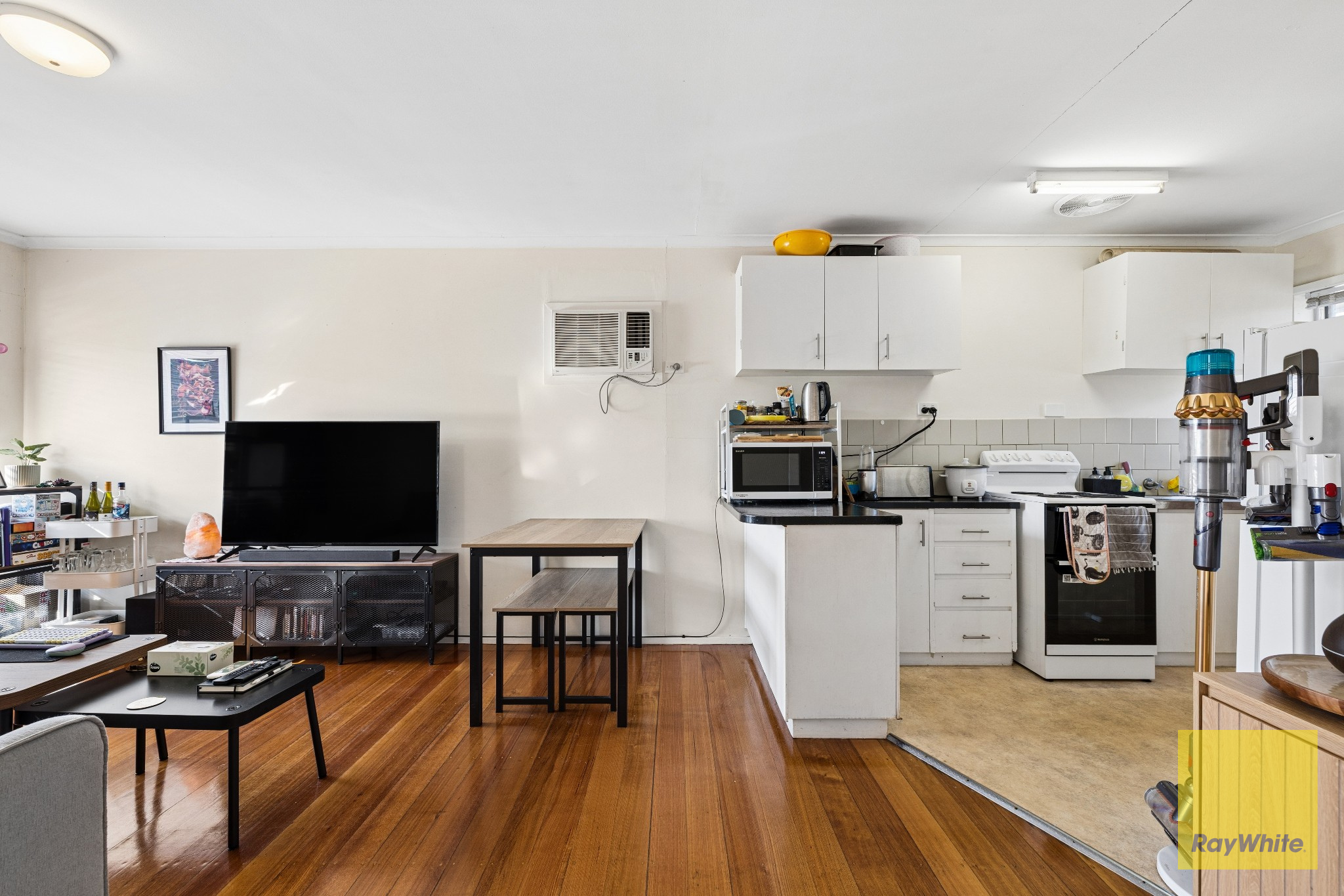 1/32 Clay Avenue — photo 11 of 20