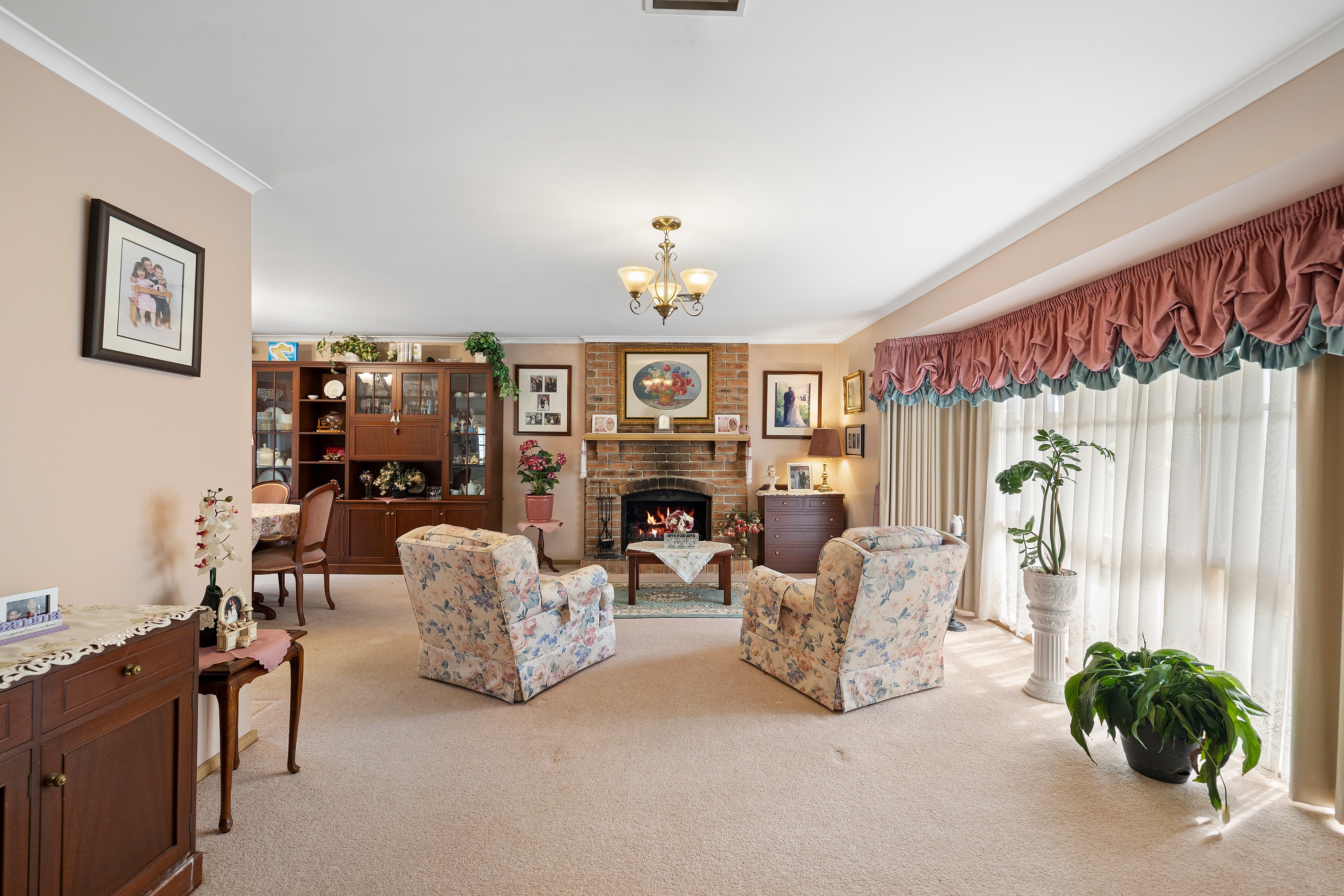 37 Cathies Lane, Wantirna South, VIC 3152