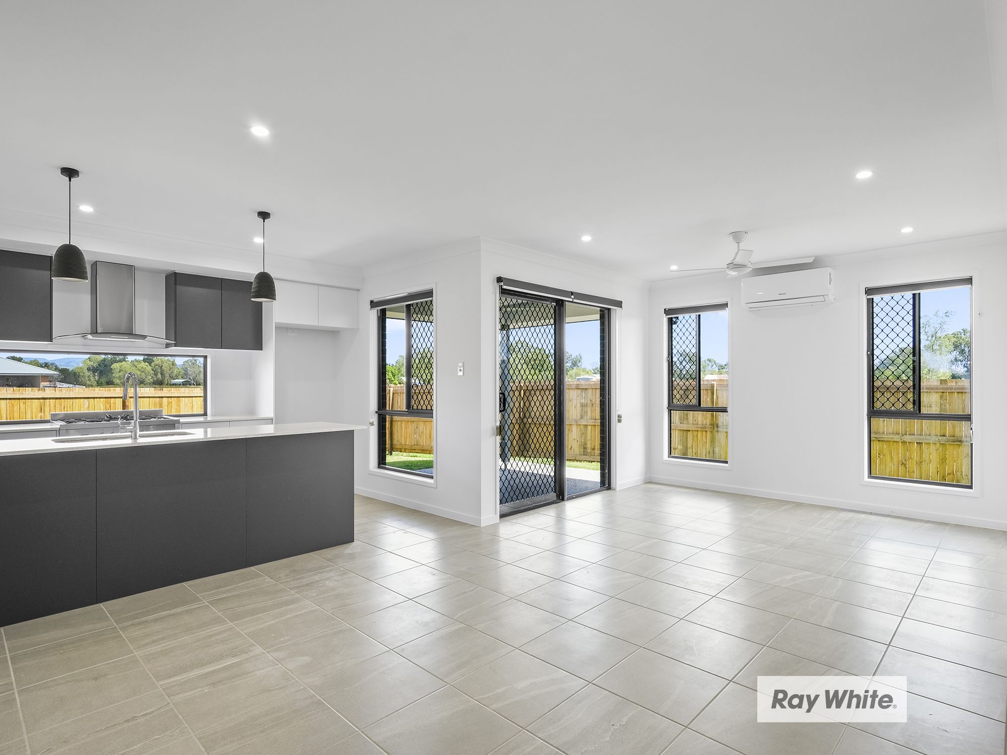 8 Brighton Street, Laidley North, QLD 4341