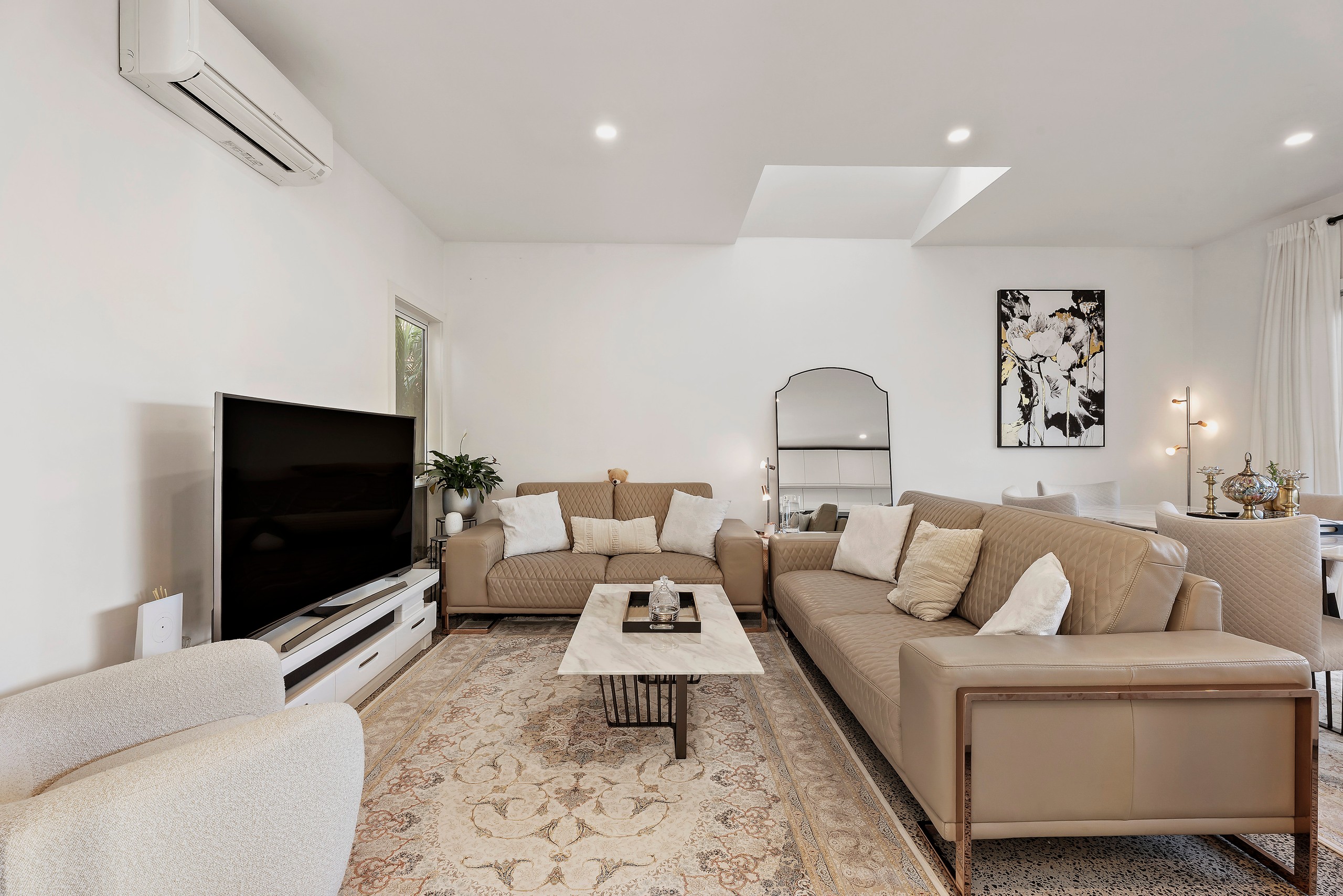 2/14 Tudor Road, Sunshine North, VIC 3020