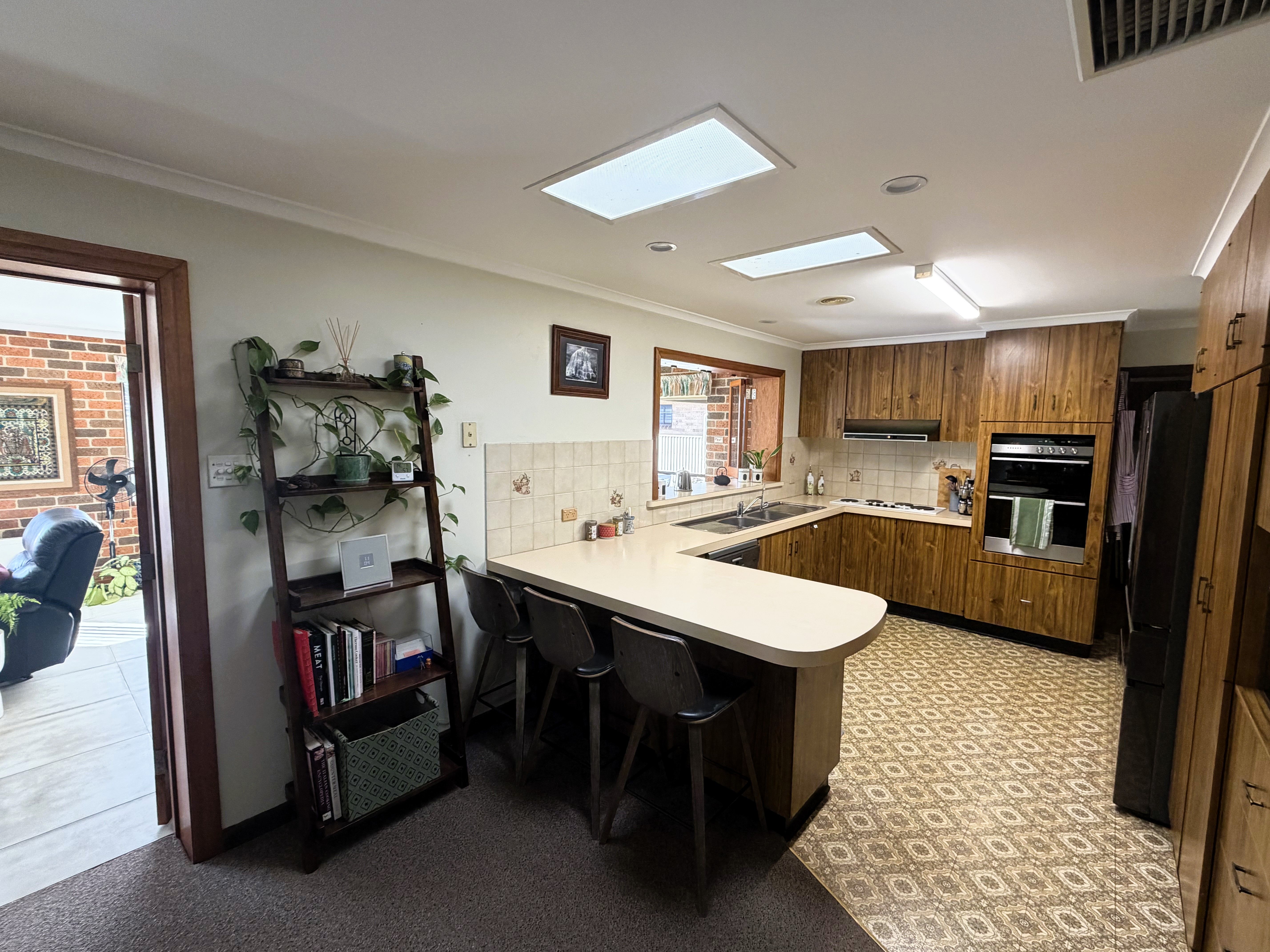 17 Hoad Street — photo 4 of 20