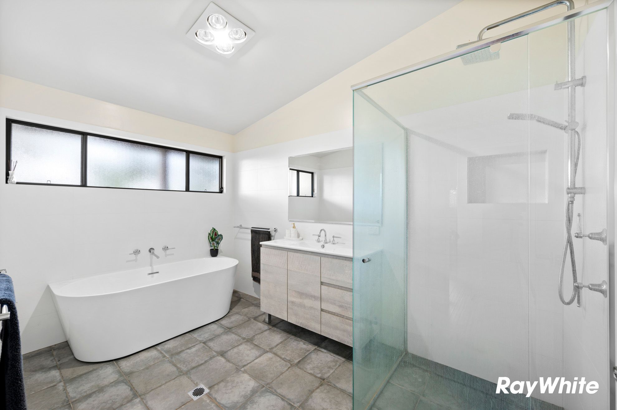 191 Araluen Road — photo 14 of 19