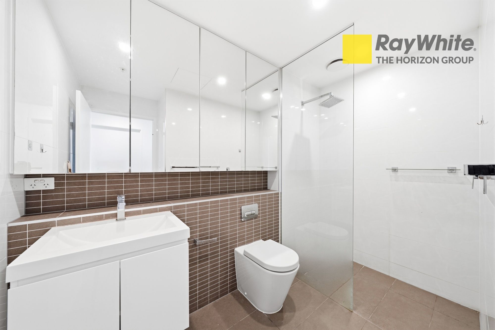 1007/10 Gertrude Street — photo 17 of 25
