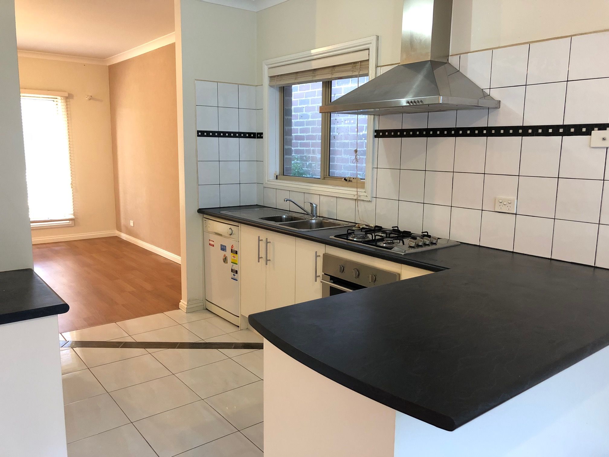 2/128 Clayton Road, Clayton, VIC 3168