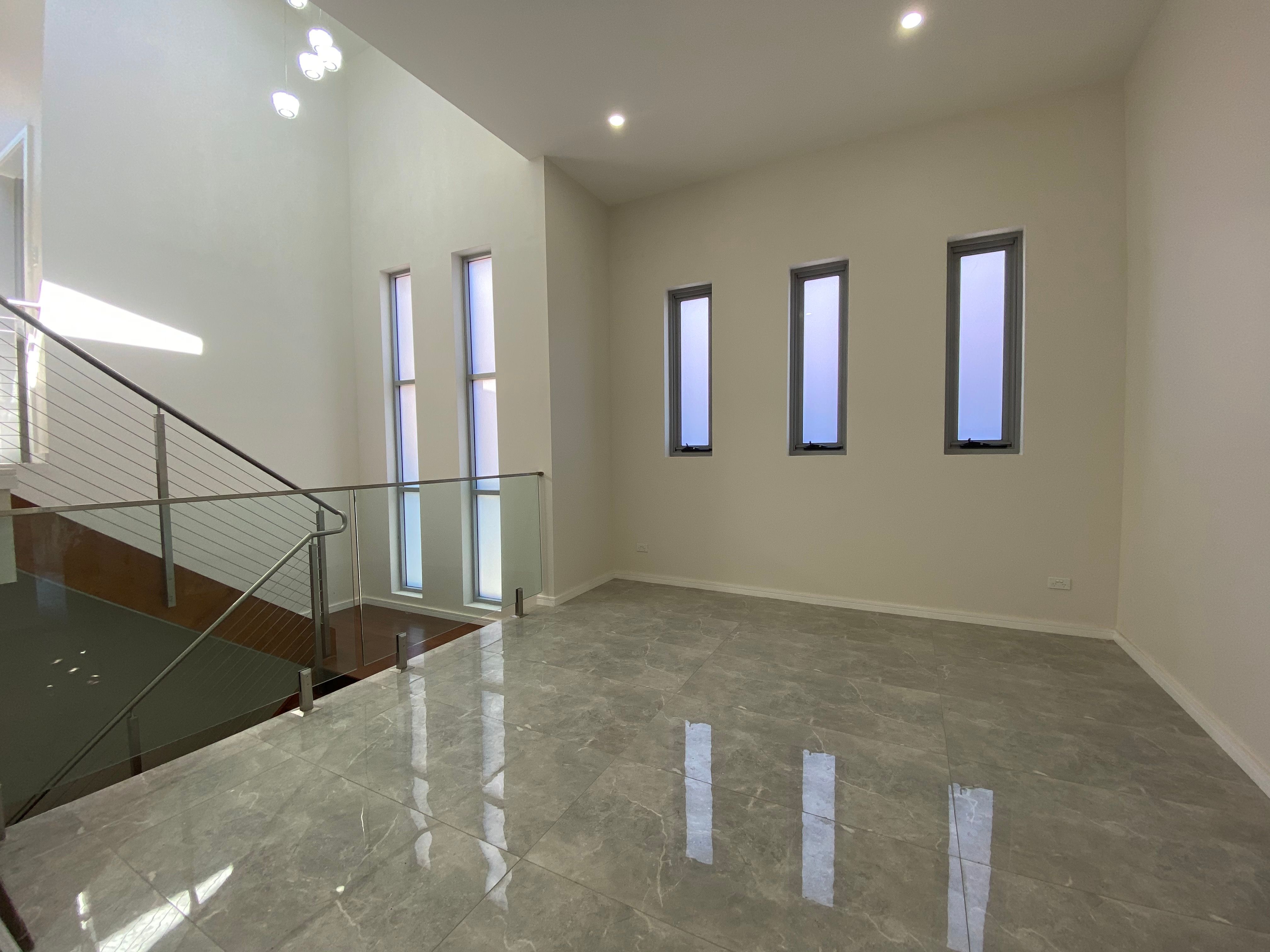43 Mavis Avenue, Peakhurst, NSW 2210