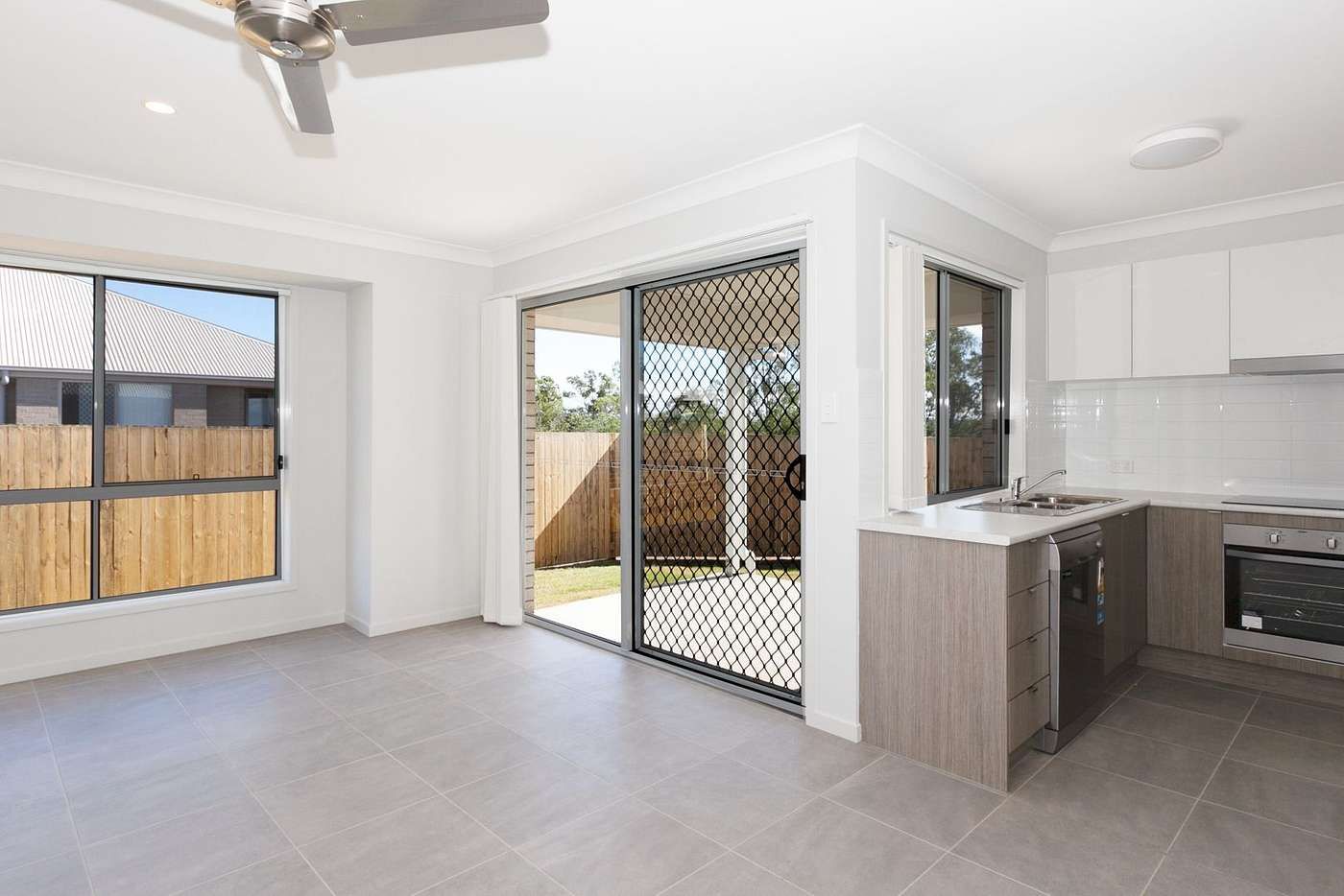 1/5 Ludwig Street, Leichhardt, QLD 4305