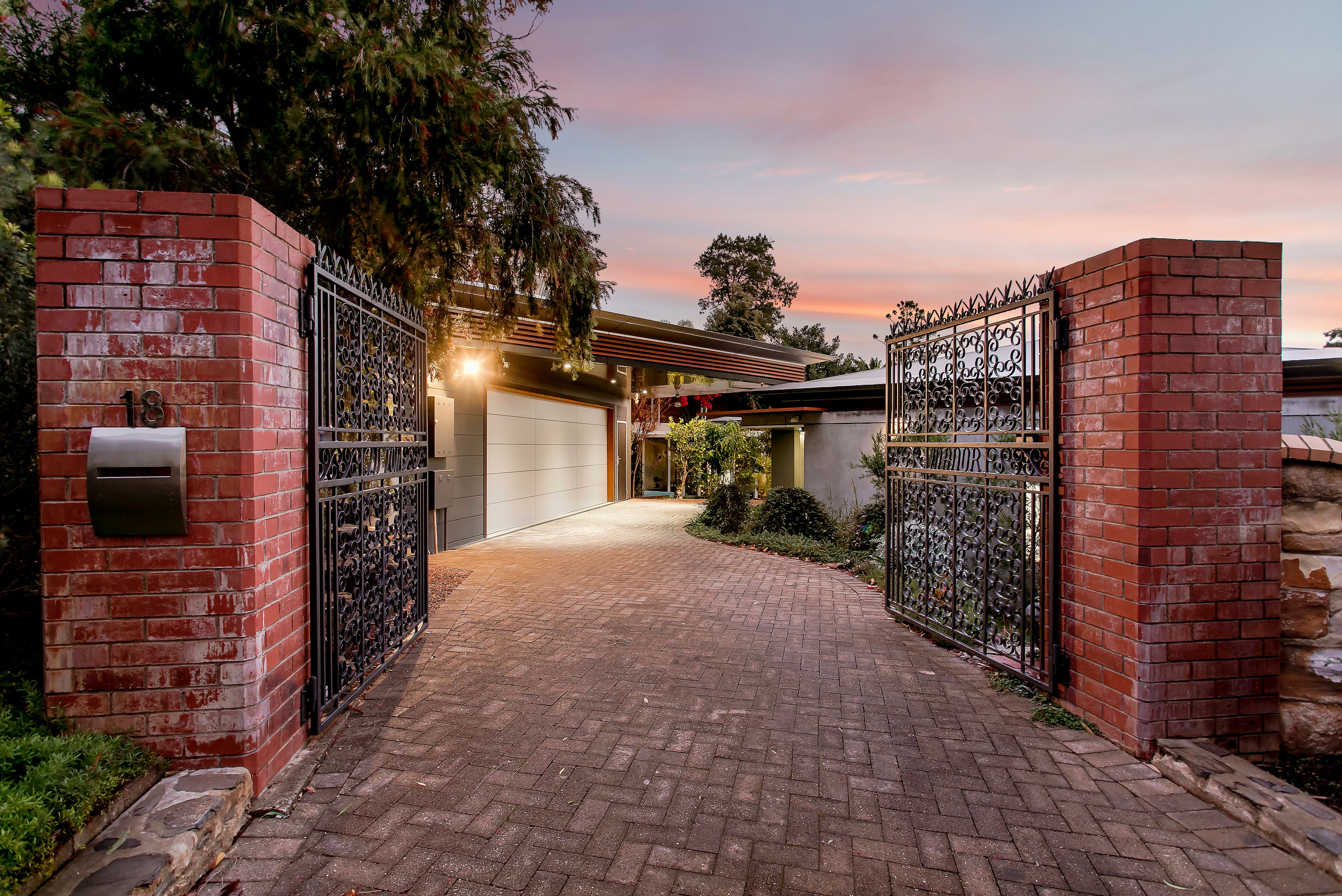 18 Waratah Way, Stonyfell, SA 5066