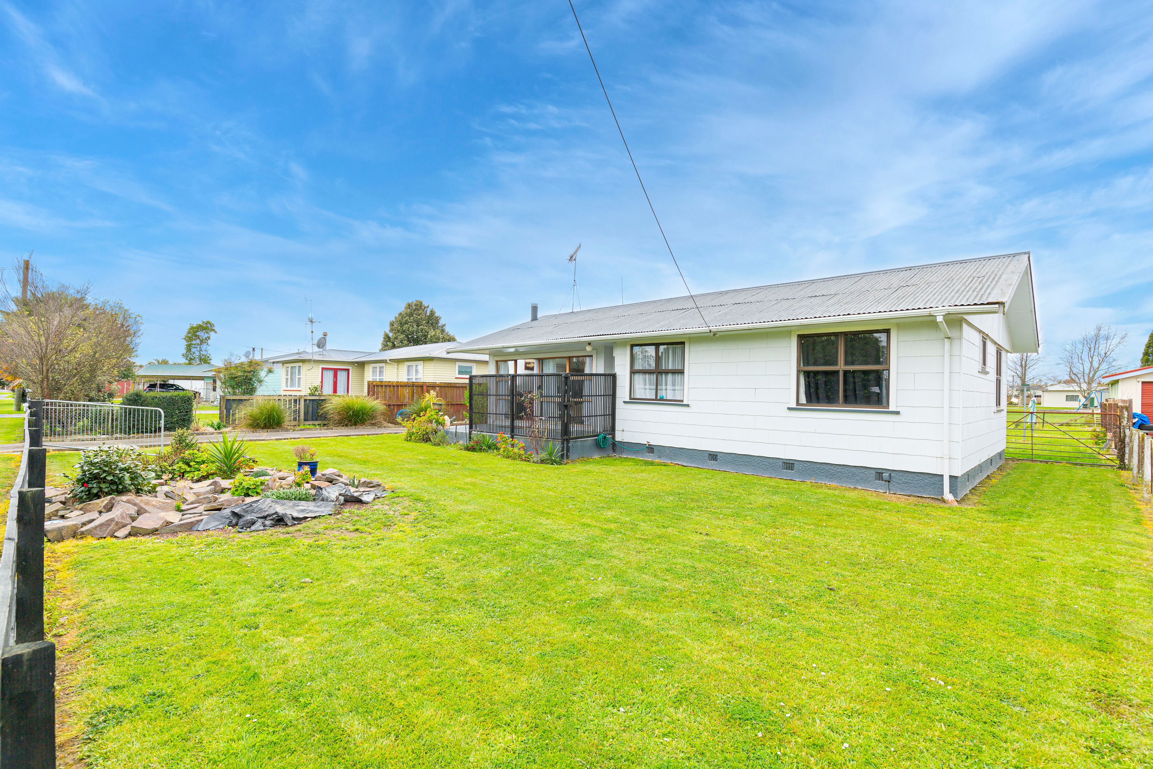 12 Kowhai Avenue, Edgecumbe, Whakatane District