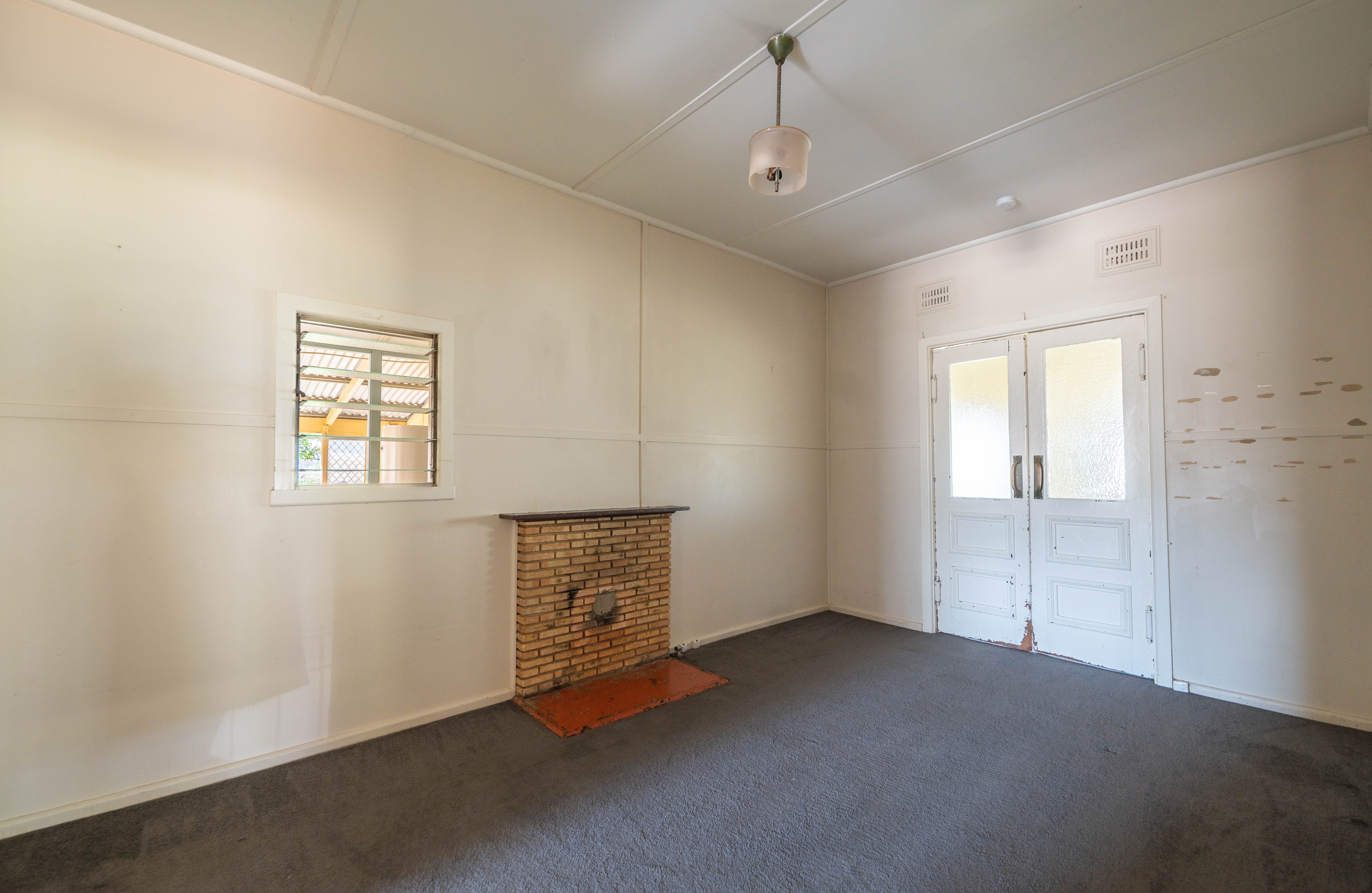 46 Ooma Street — photo 7 of 14