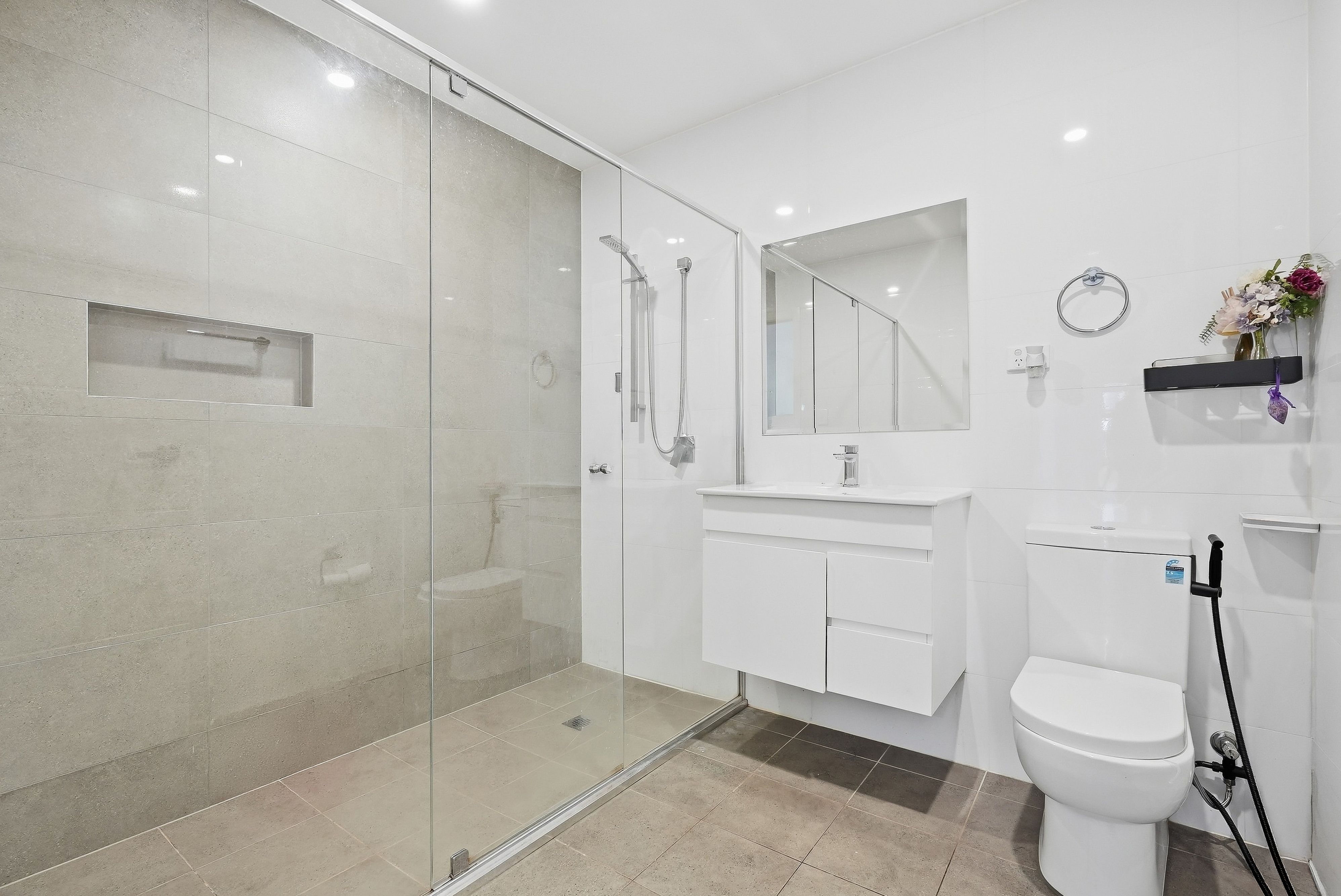 64 Dowse Avenue — photo 17 of 25