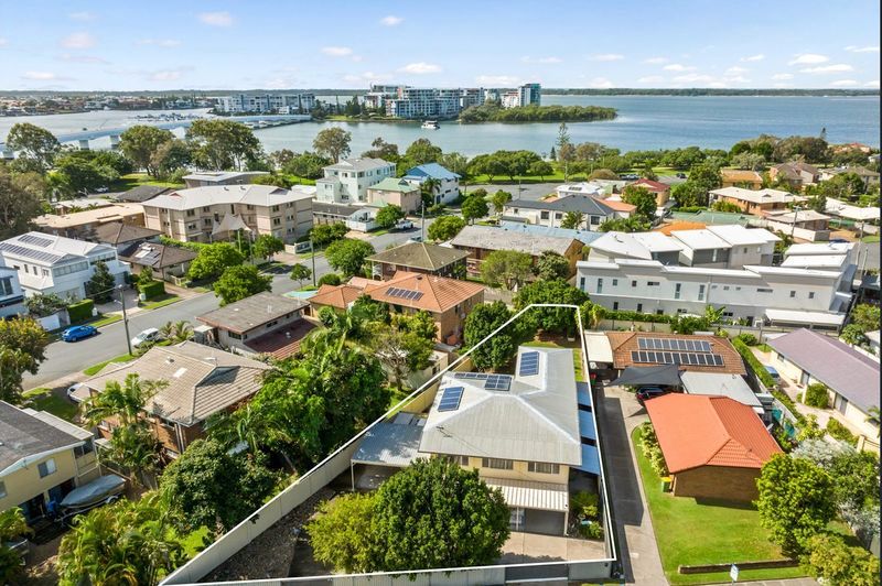 407 Bayview Street, Hollywell, QLD 4216